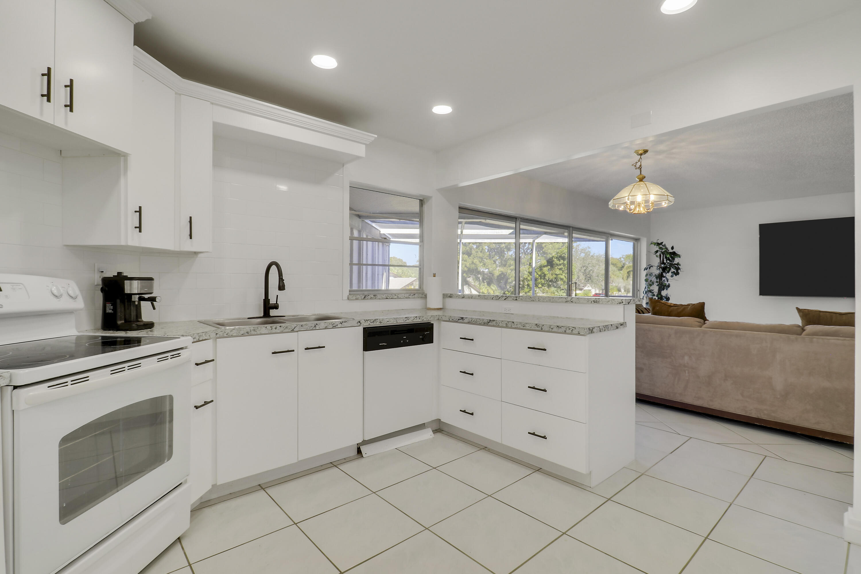 GREENWAY VILLAGE COND NORTH NO 2 DECL IN - Residential