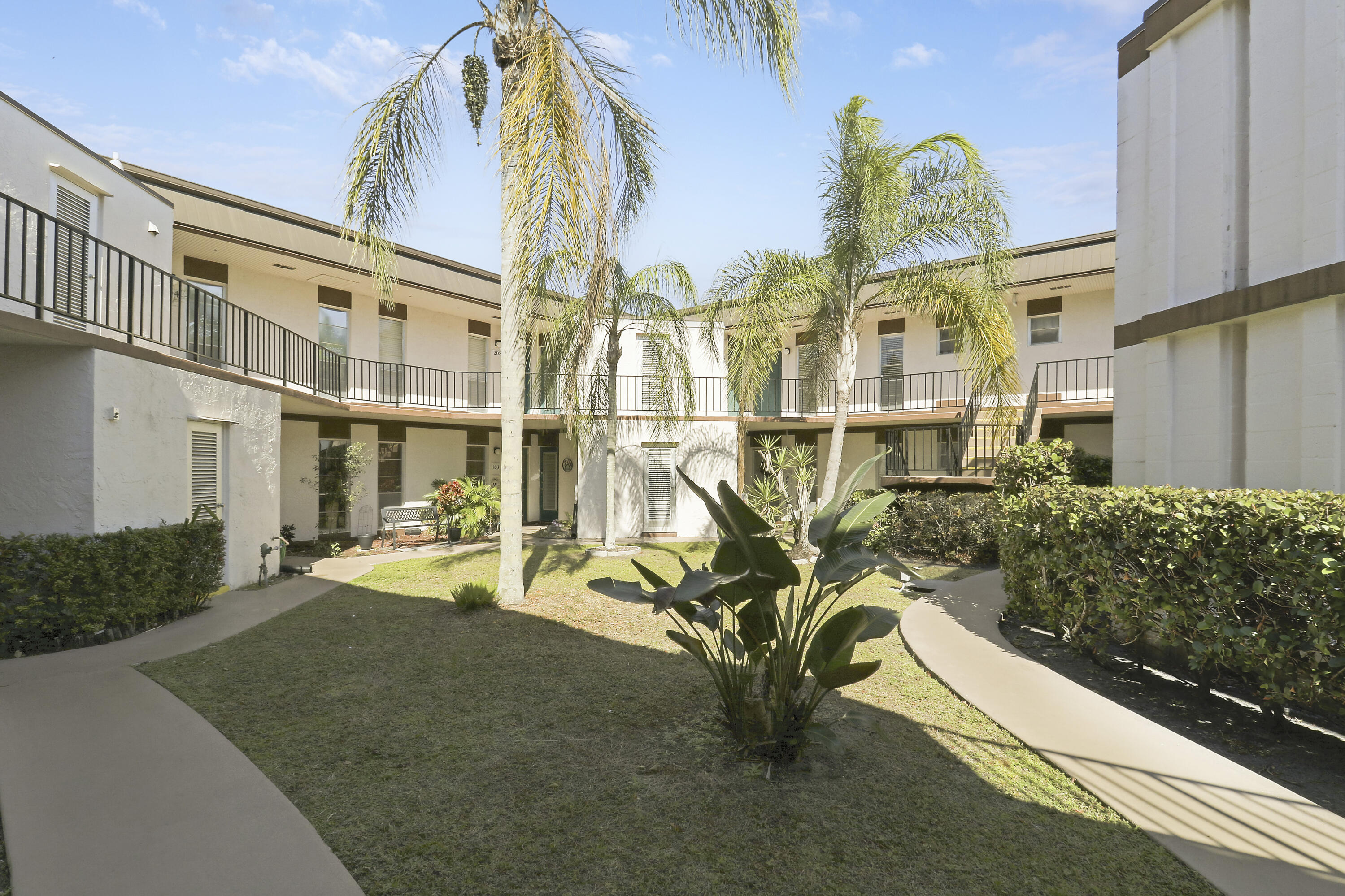 GREENWAY VILLAGE COND NORTH NO 2 DECL IN - Residential