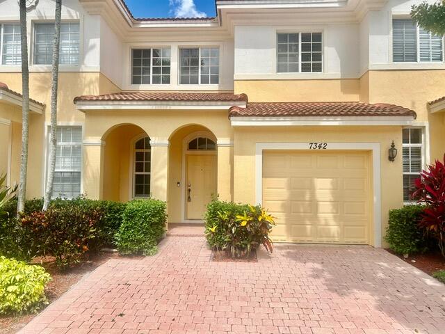 Move in Ready 3 bed 2.5 bath condo in Boynton Beach. Water View!!  Seller is a corporation and has never occupied the home. Seller does not disclose. It is Buyer and Buyers brokers responsibility to verify all information, HOA fees, restrictions and approval process.   AC year is 2016