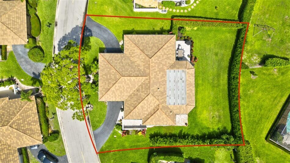 PINE VILLAS 9 - Residential