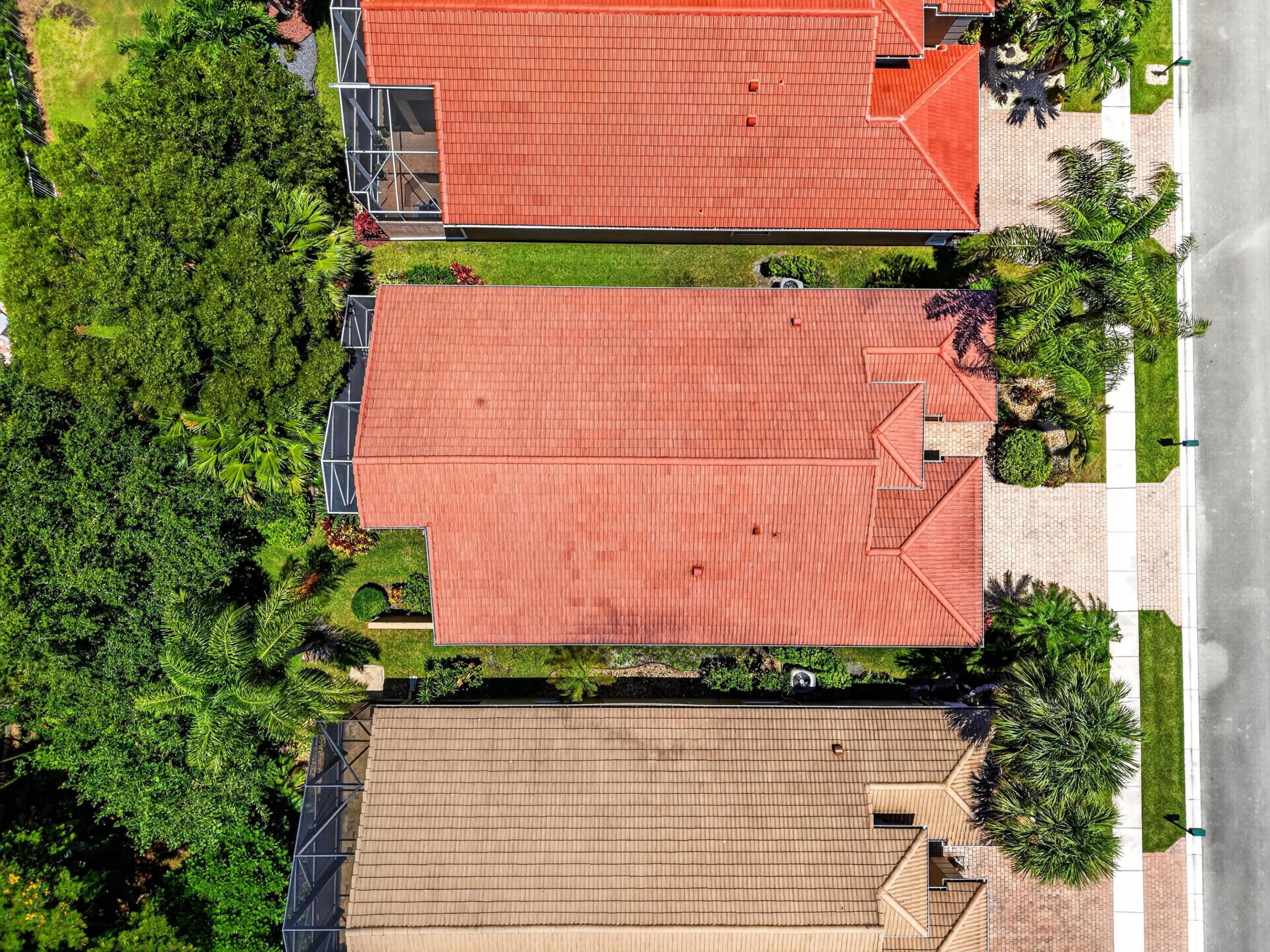 VILLAGES OF WINDSOR - Residential