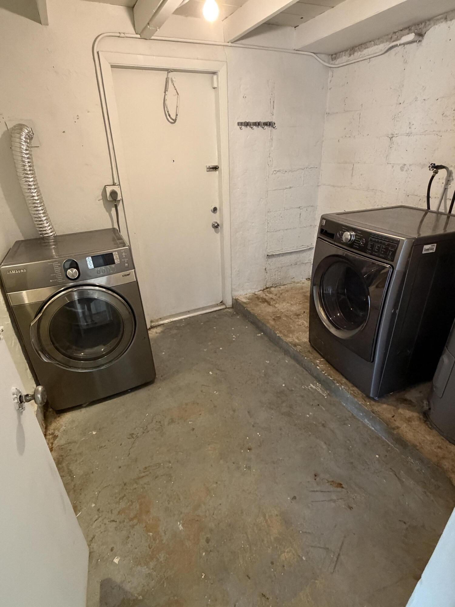 WELWYN MANOR ANNEX - Residential Lease