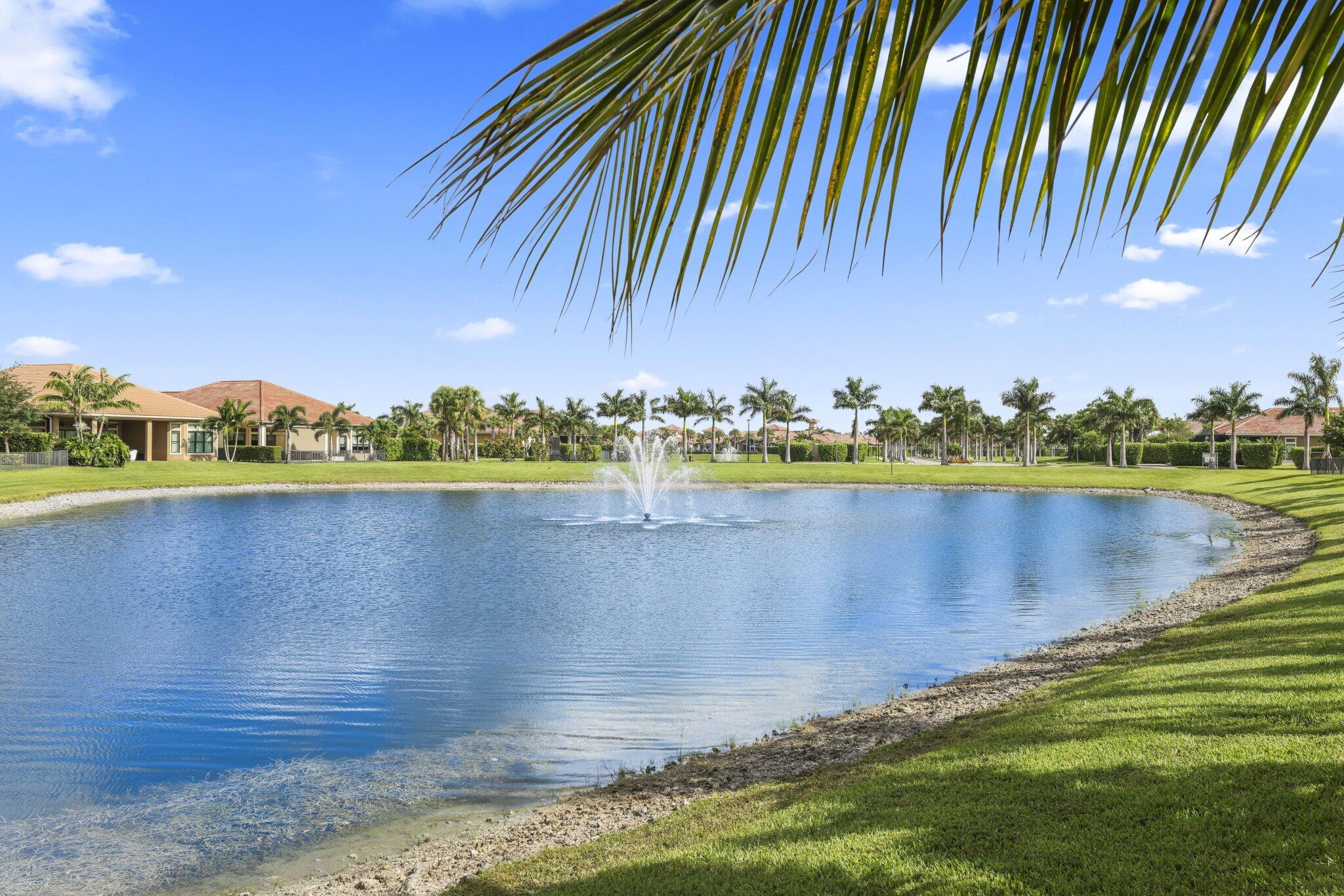 PARKLAND ROYALE - Residential