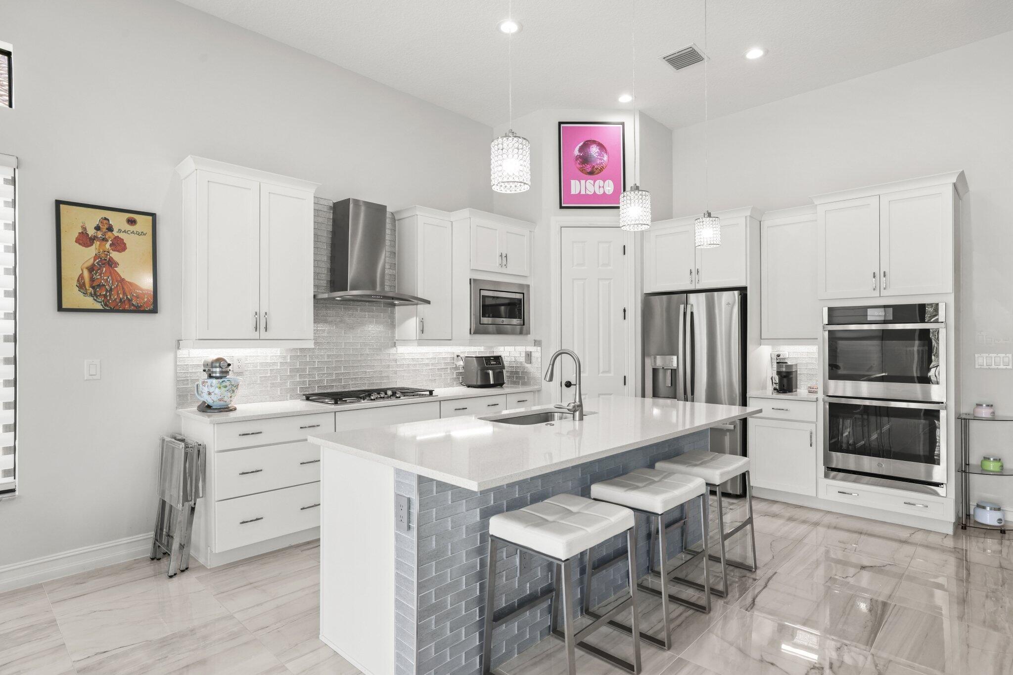 PARKLAND ROYALE - Residential