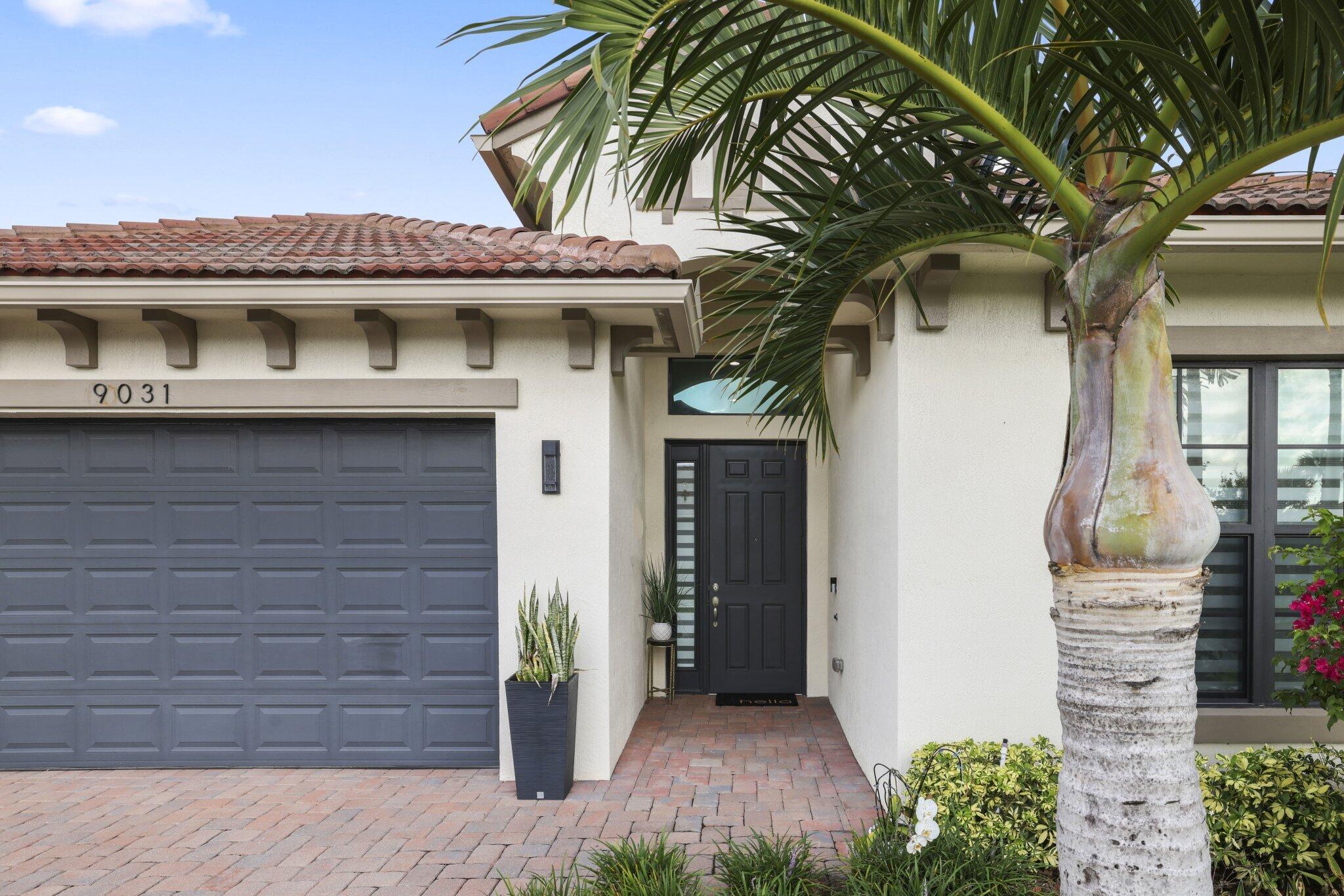 PARKLAND ROYALE - Residential