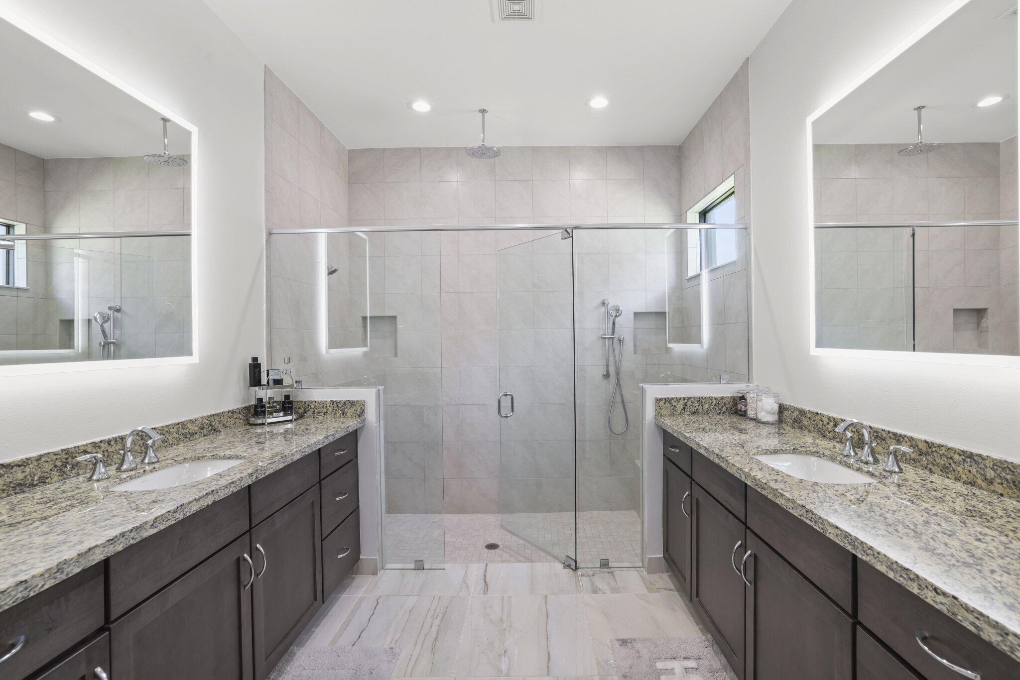 PARKLAND ROYALE - Residential