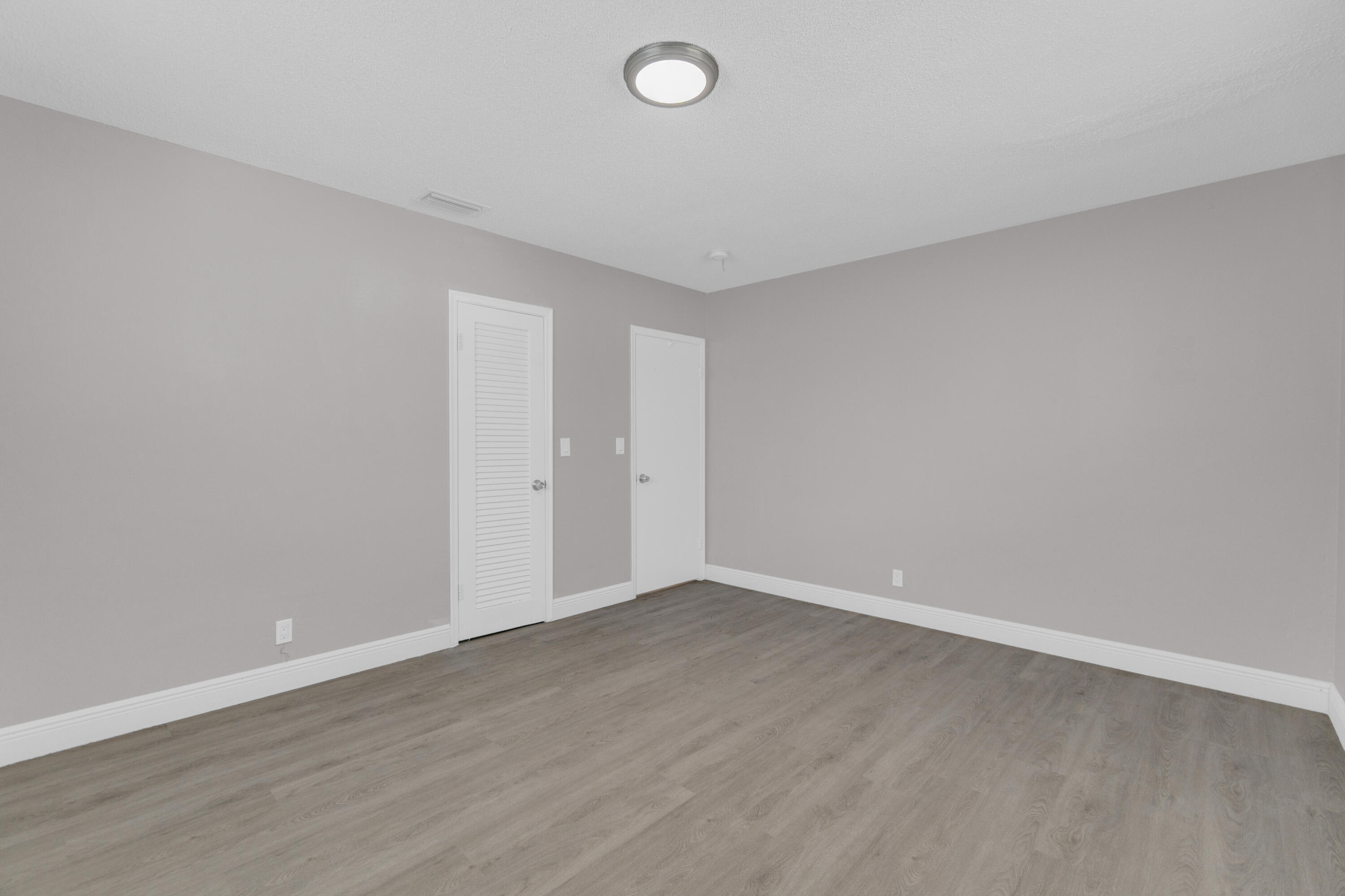 SHERIDAN LAKES CONDO HOUSES NO 1 - Residential