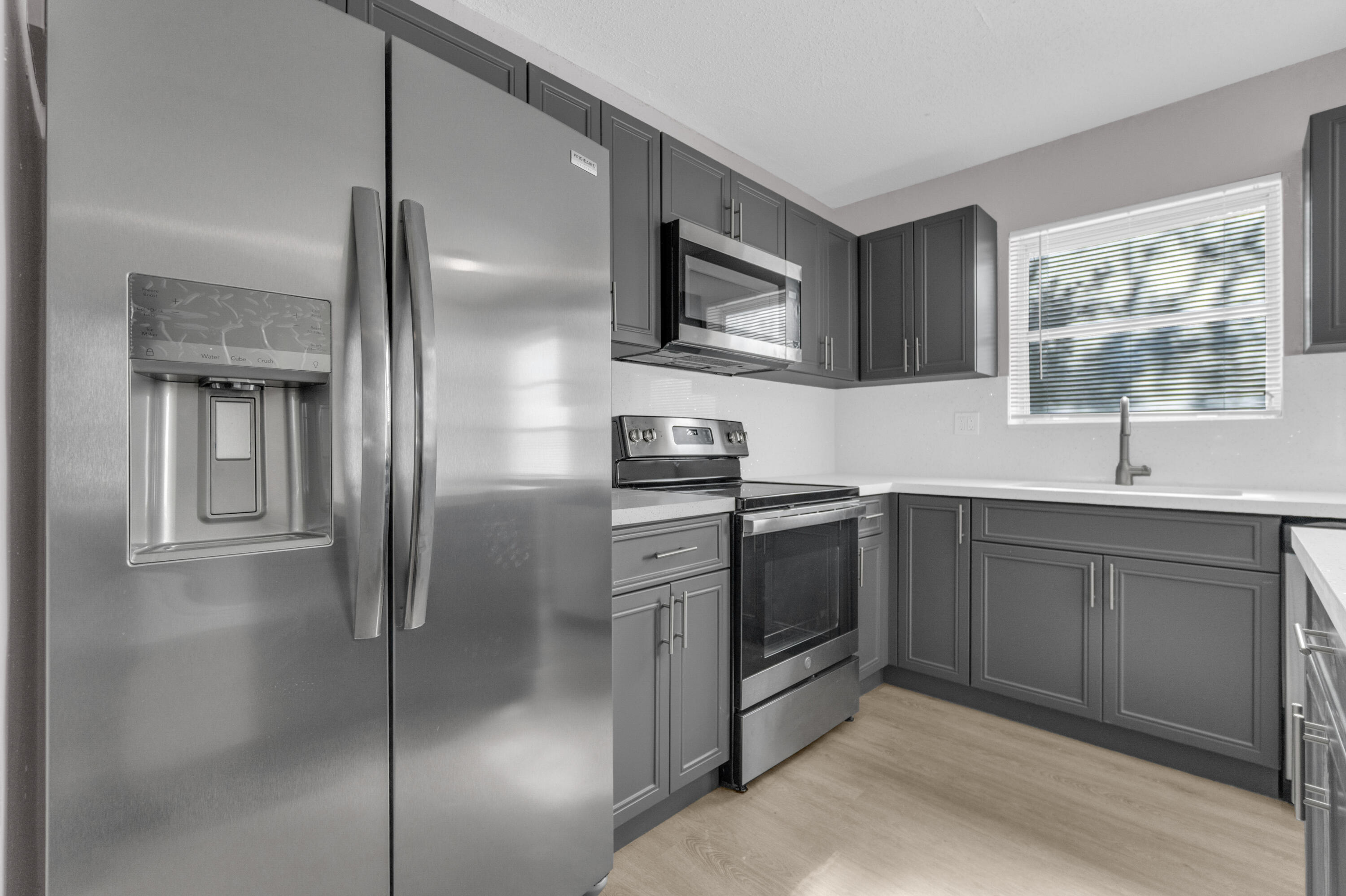 SHERIDAN LAKES CONDO HOUSES NO 1 - Residential