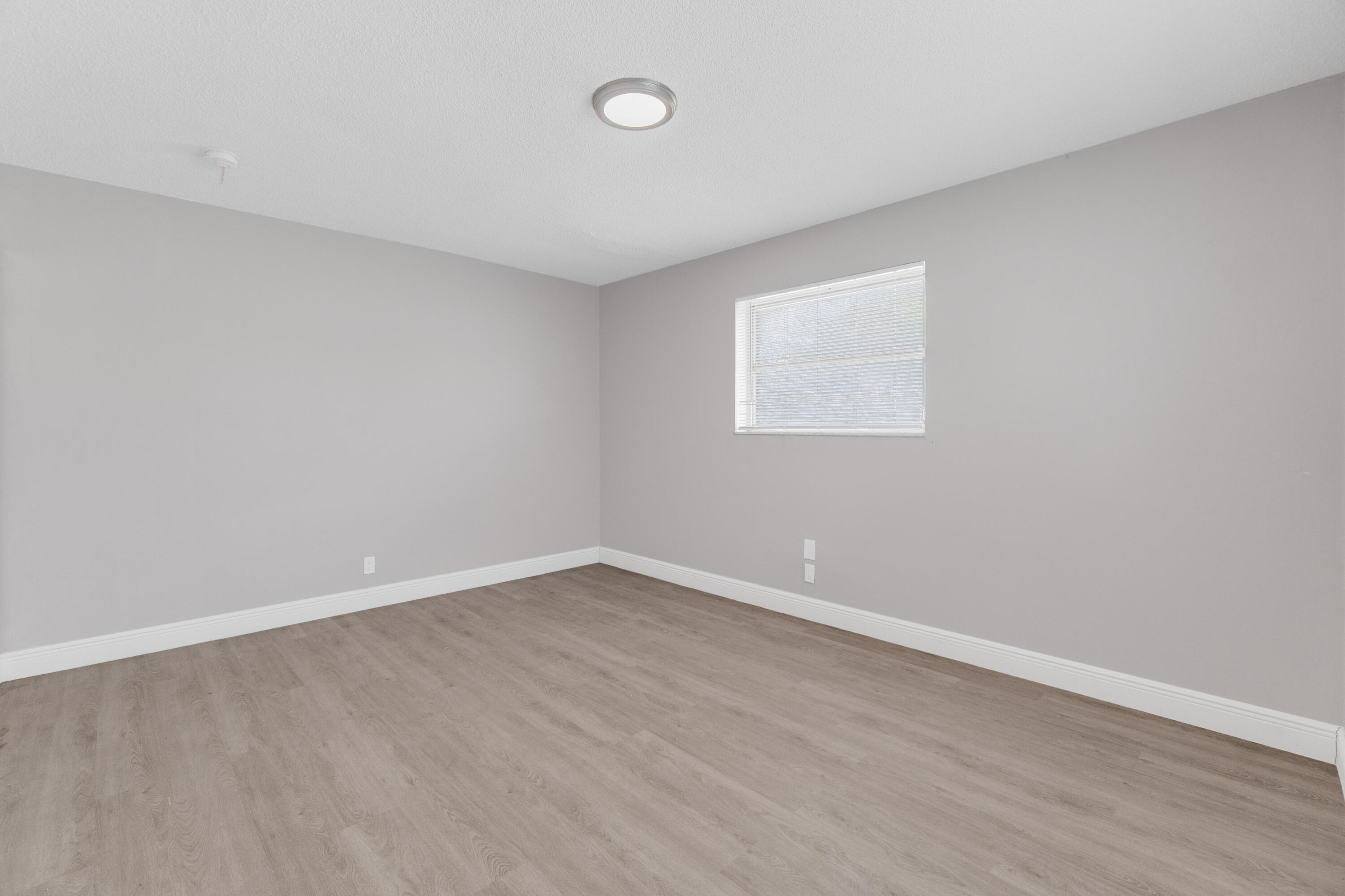 SHERIDAN LAKES CONDO HOUSES NO 1 - Residential