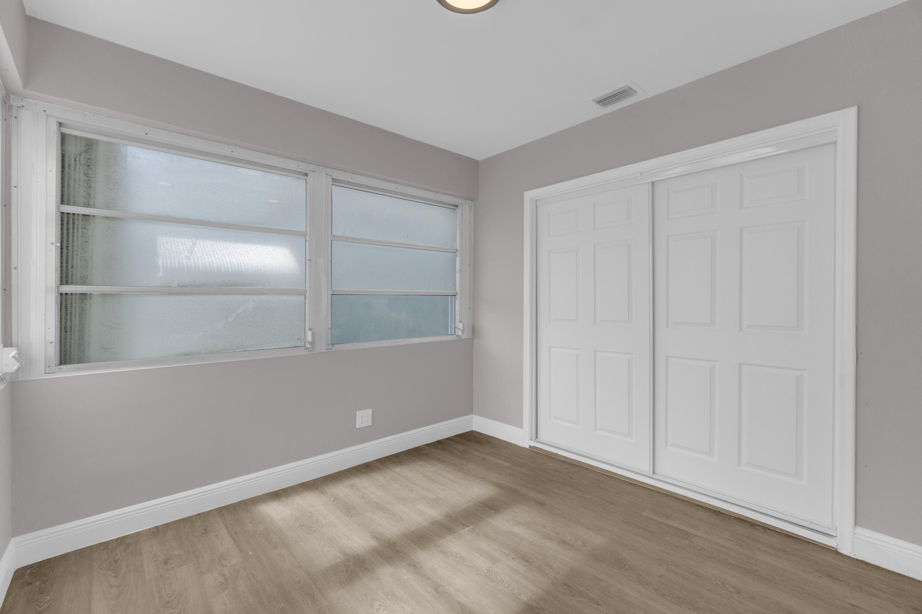 SHERIDAN LAKES CONDO HOUSES NO 1 - Residential