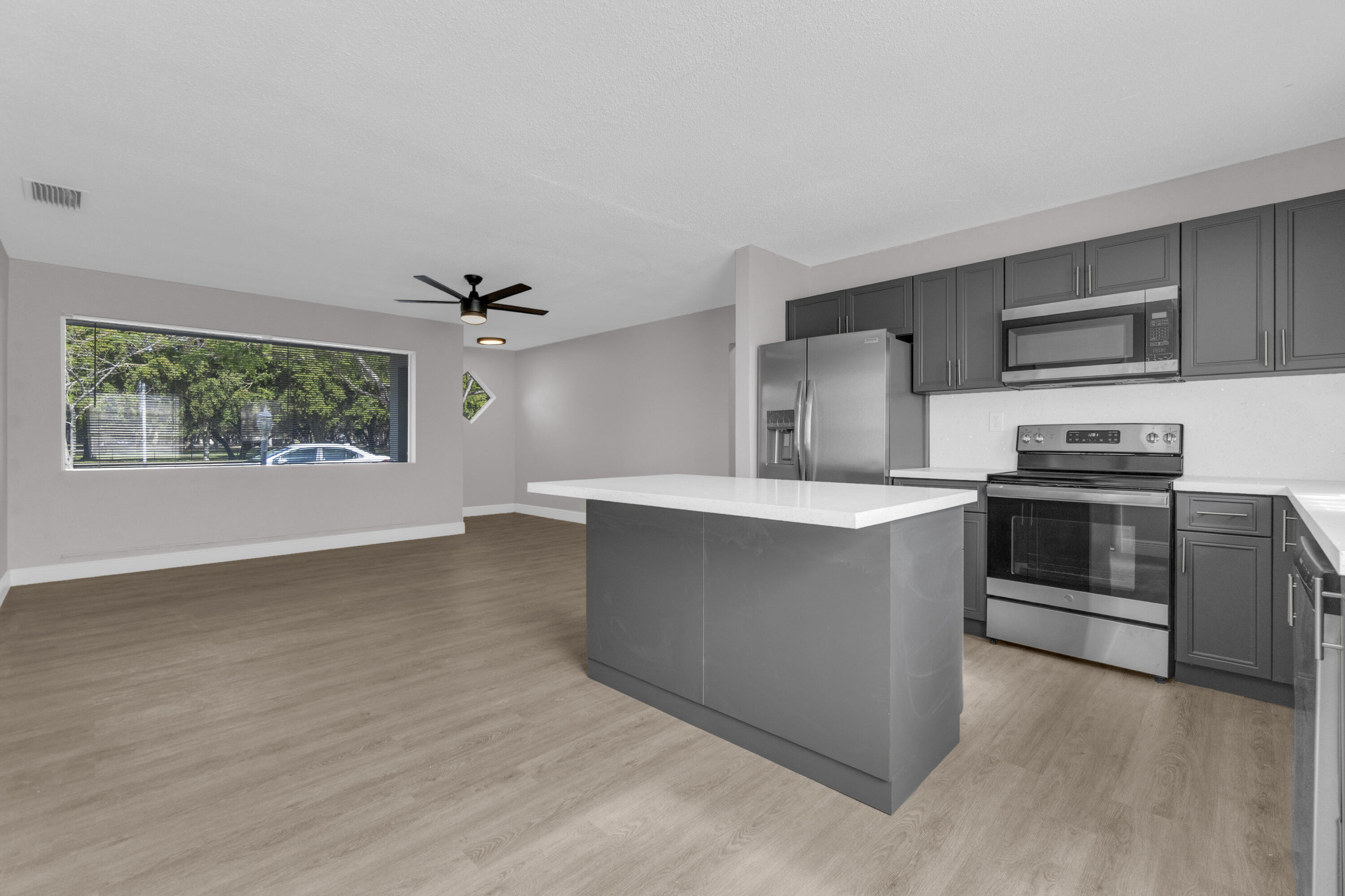 SHERIDAN LAKES CONDO HOUSES NO 1 - Residential