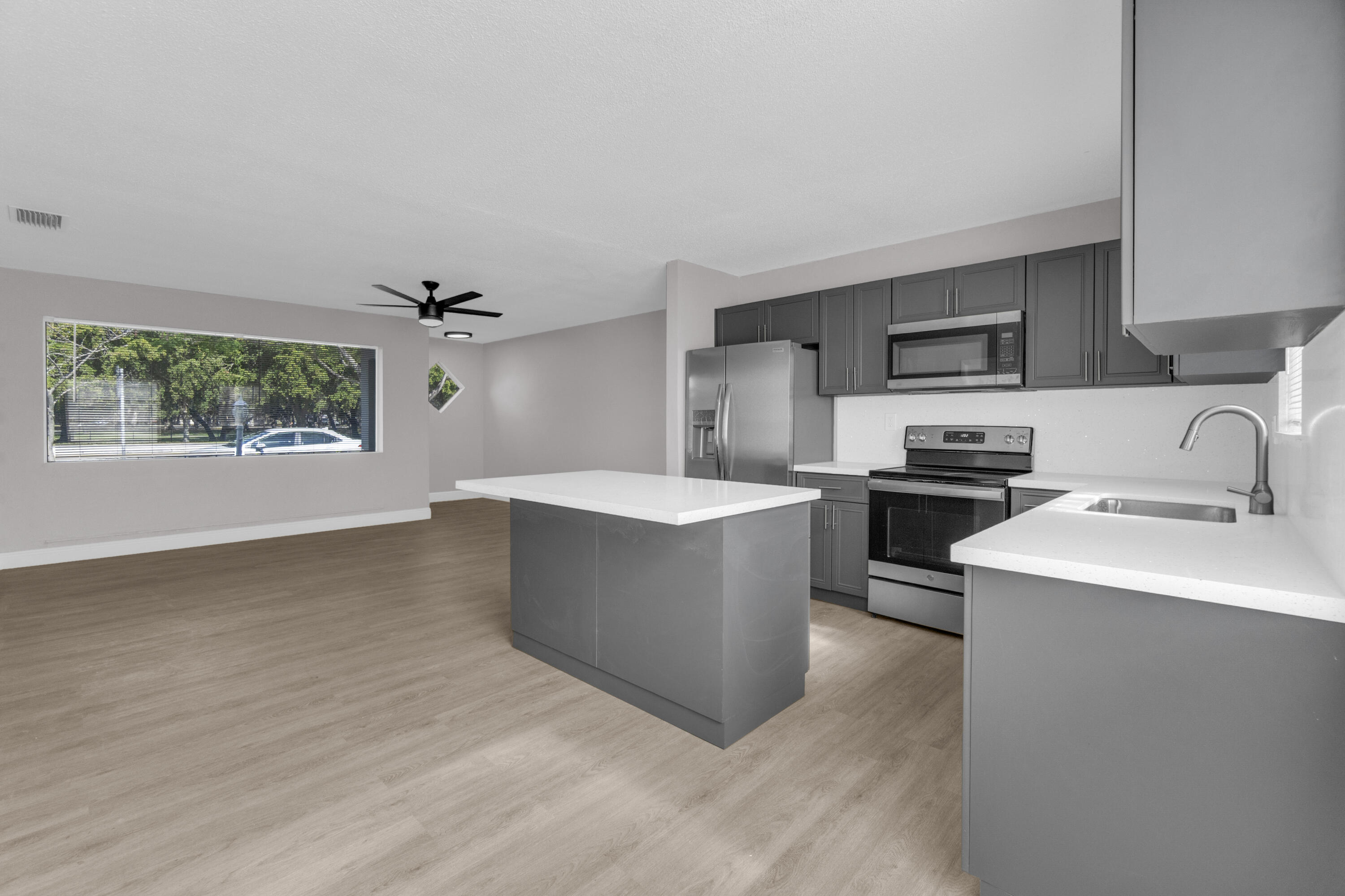 SHERIDAN LAKES CONDO HOUSES NO 1 - Residential