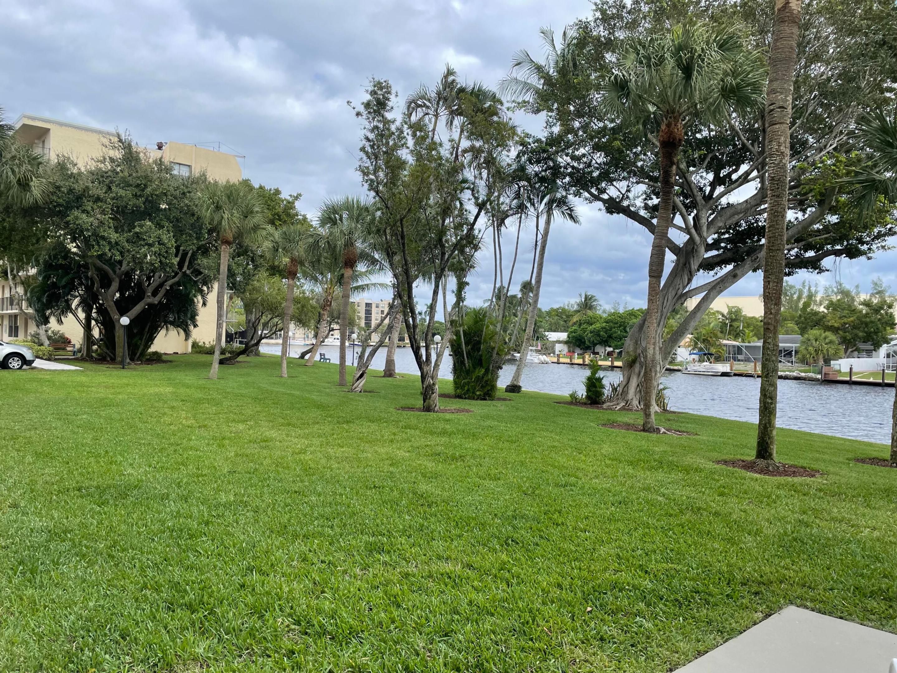 BOCA BAYOU - Residential