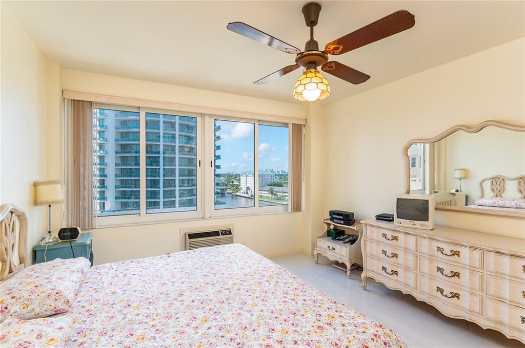 Coral Ridge Towers - Residential