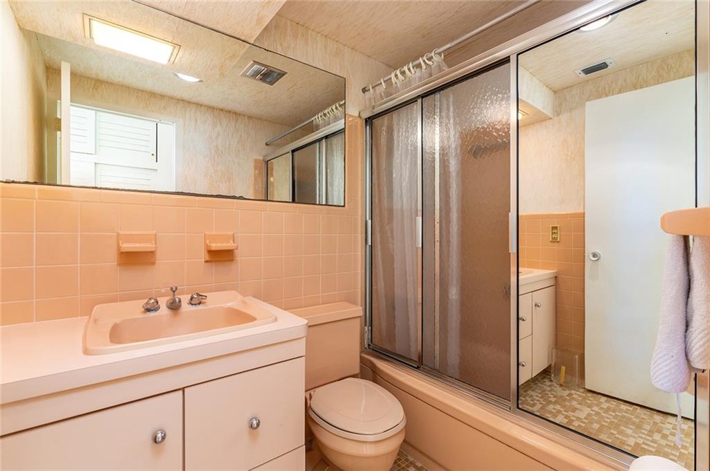 Coral Ridge Towers - Residential