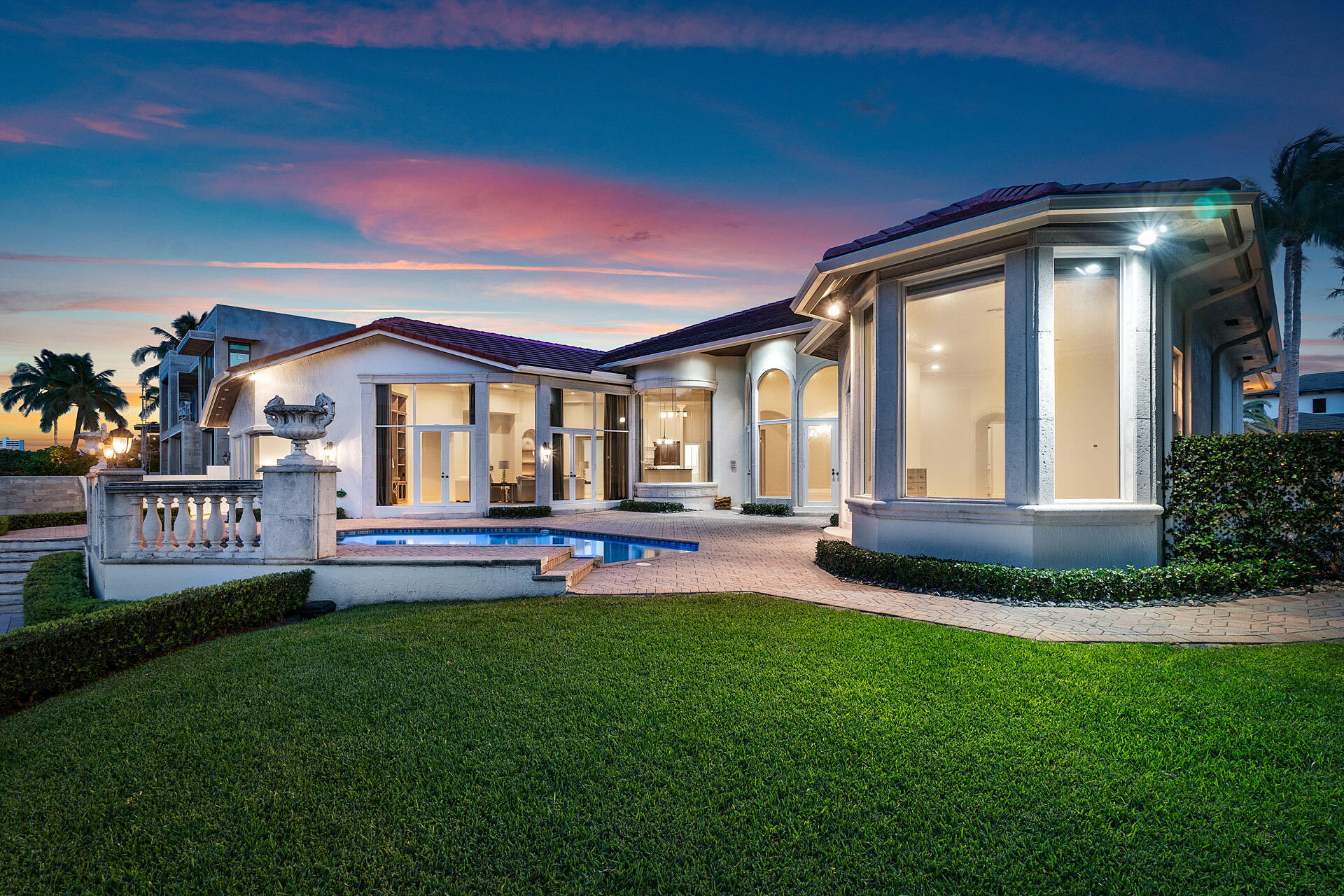 ROYAL PALM YACHT & COUNTRY CLUB - Residential