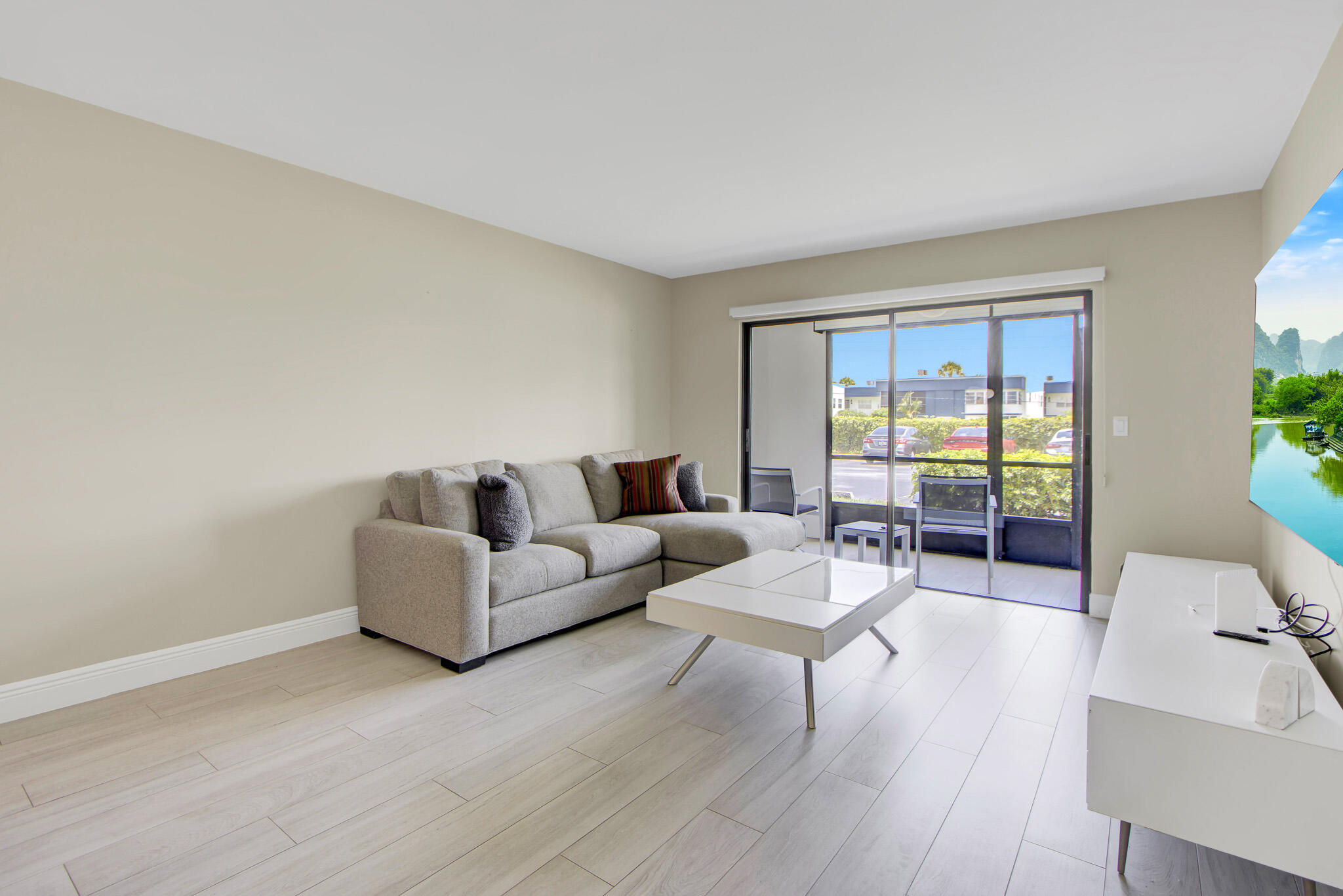 PEMBRIDGE A THRU I - Residential