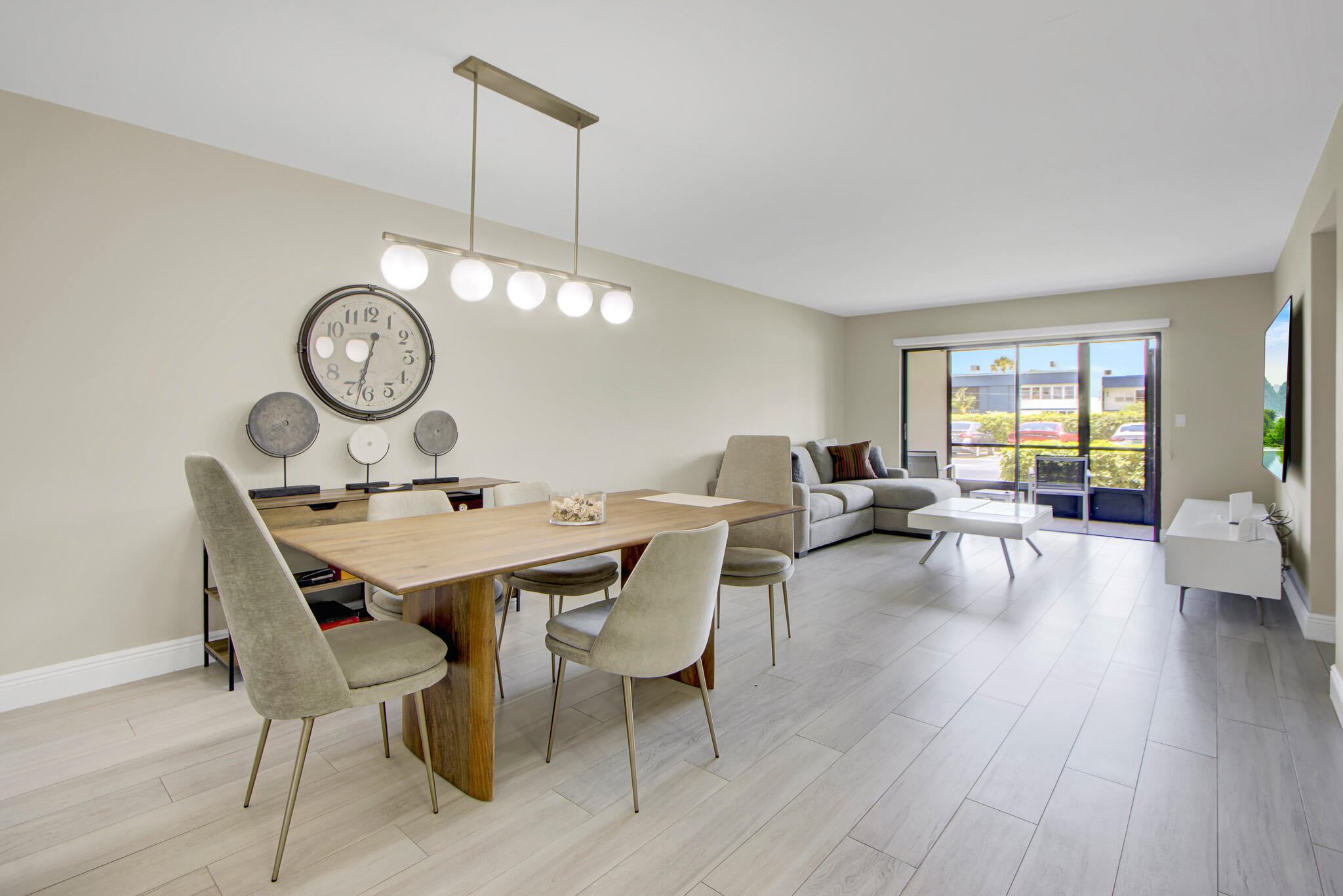 PEMBRIDGE A THRU I - Residential
