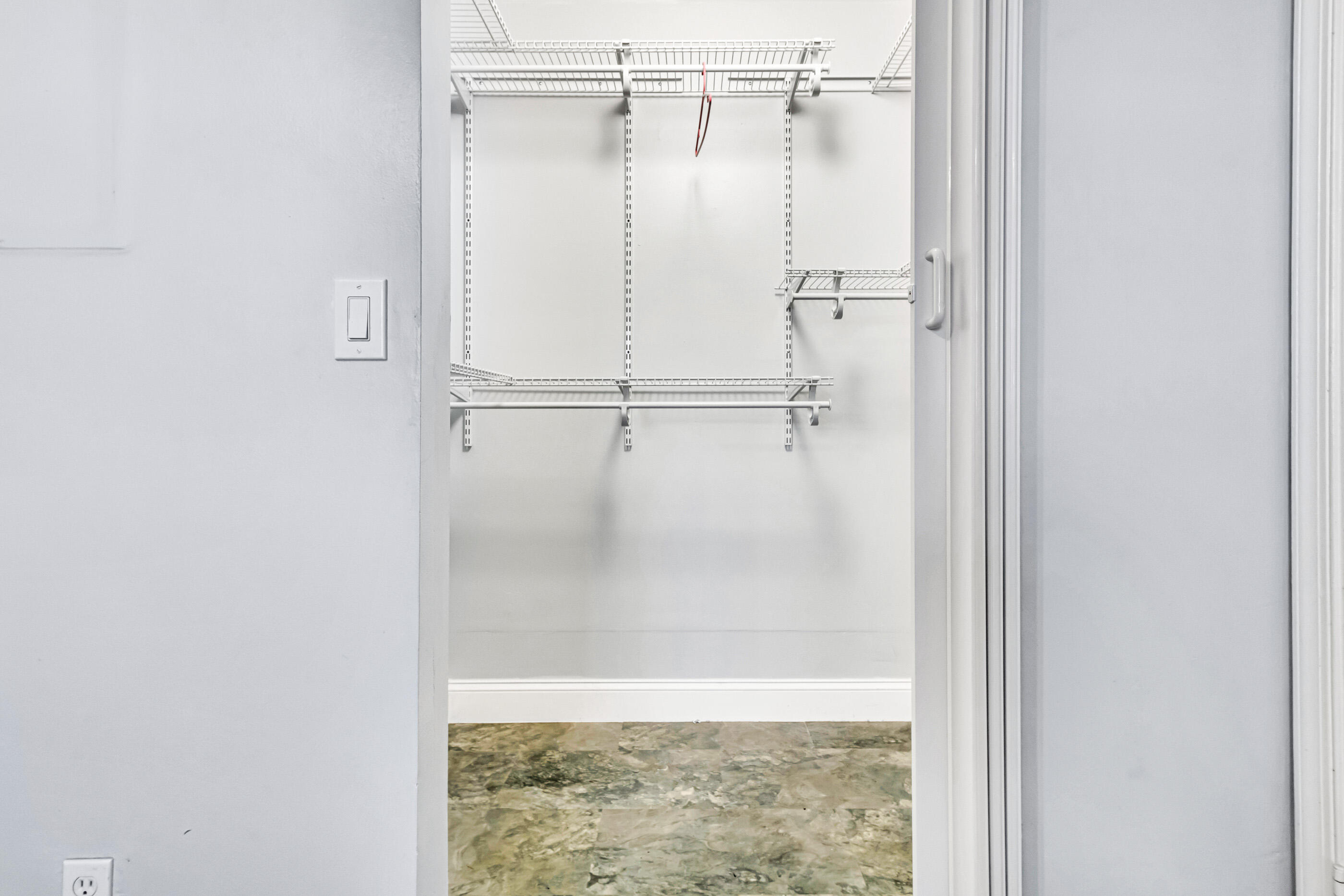 VIEWPOINTE CONDO - Residential