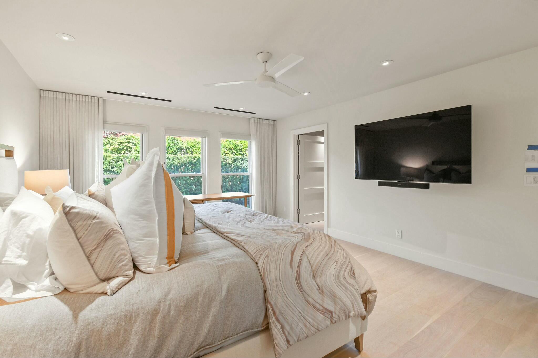 JUPITER INLET BEACH COLONY - Residential