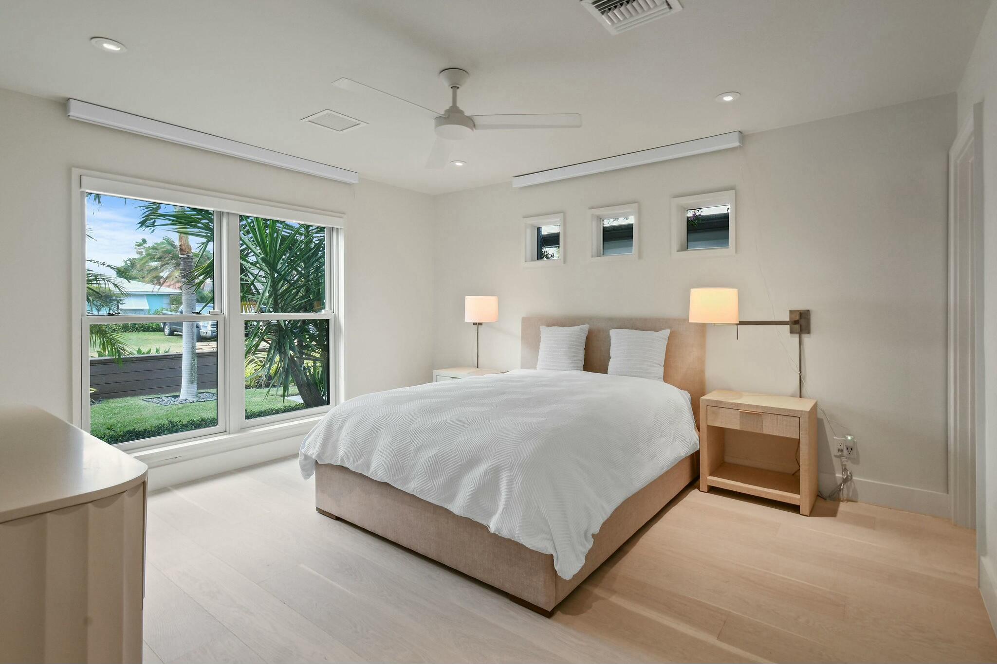JUPITER INLET BEACH COLONY - Residential