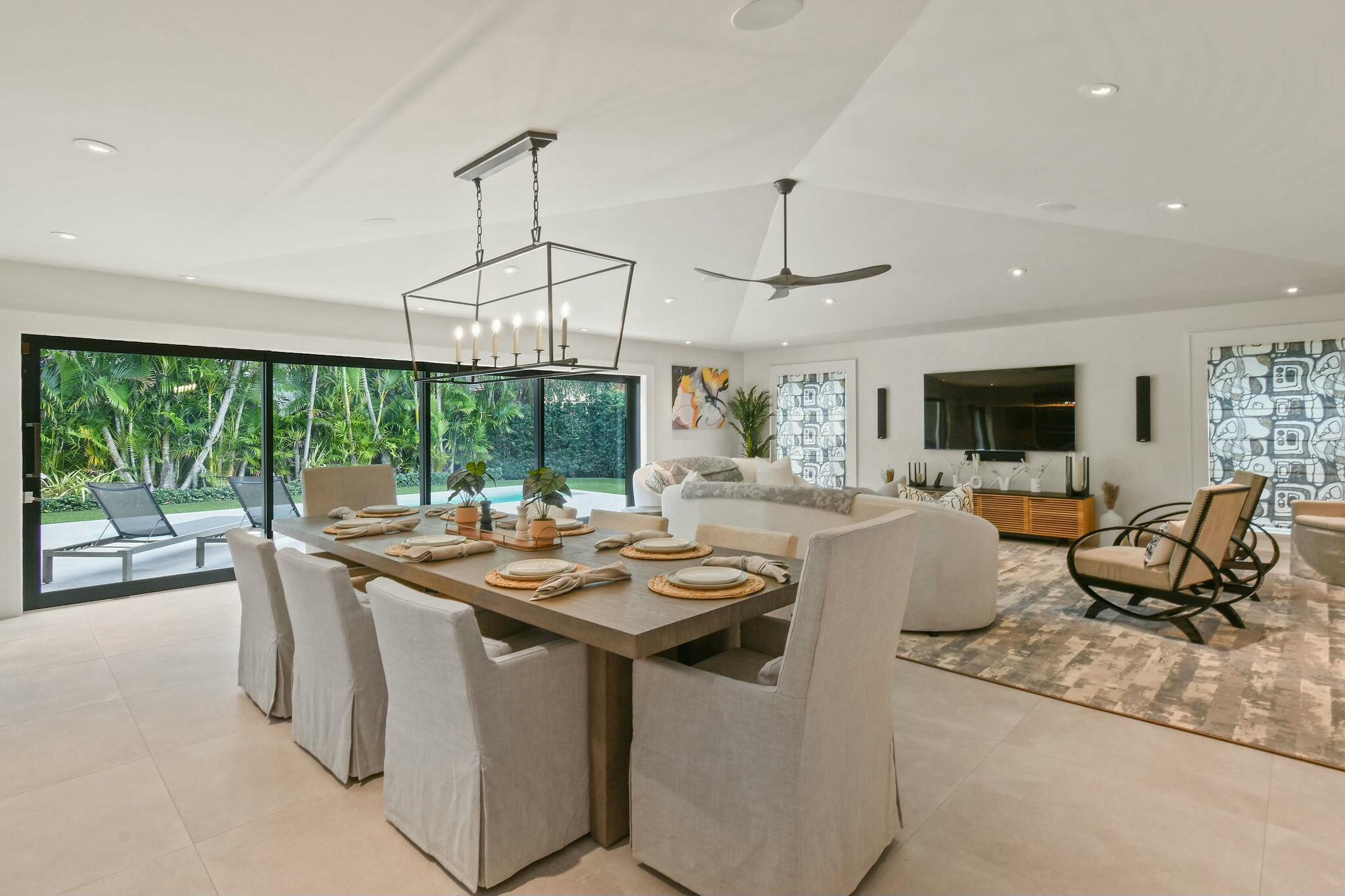 JUPITER INLET BEACH COLONY - Residential