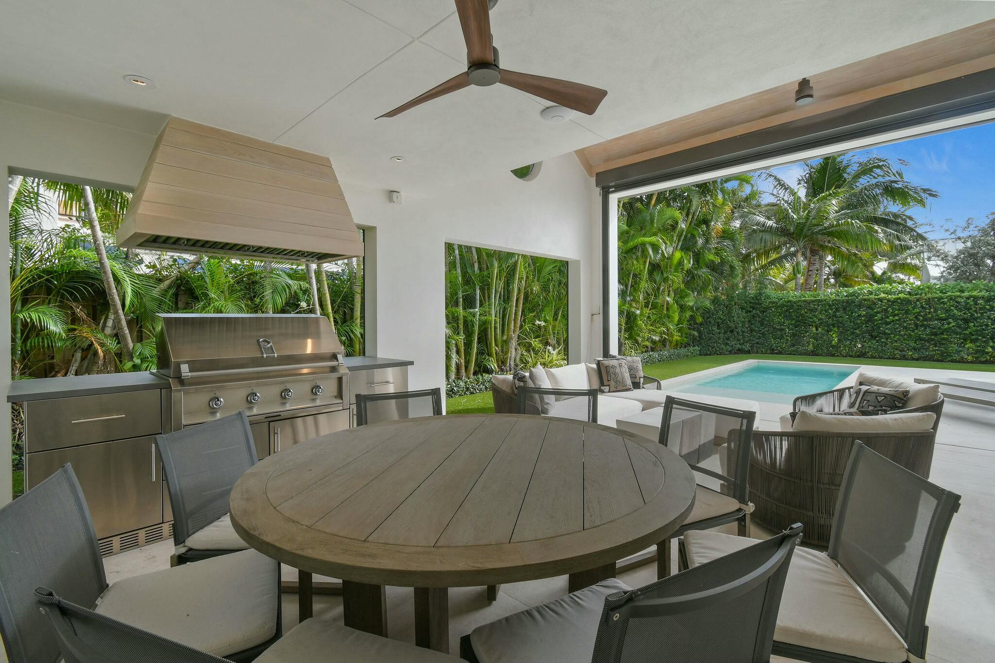 JUPITER INLET BEACH COLONY - Residential