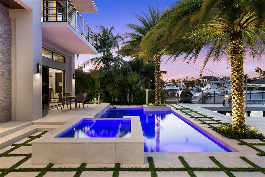 Lauderdale Harbors - Residential