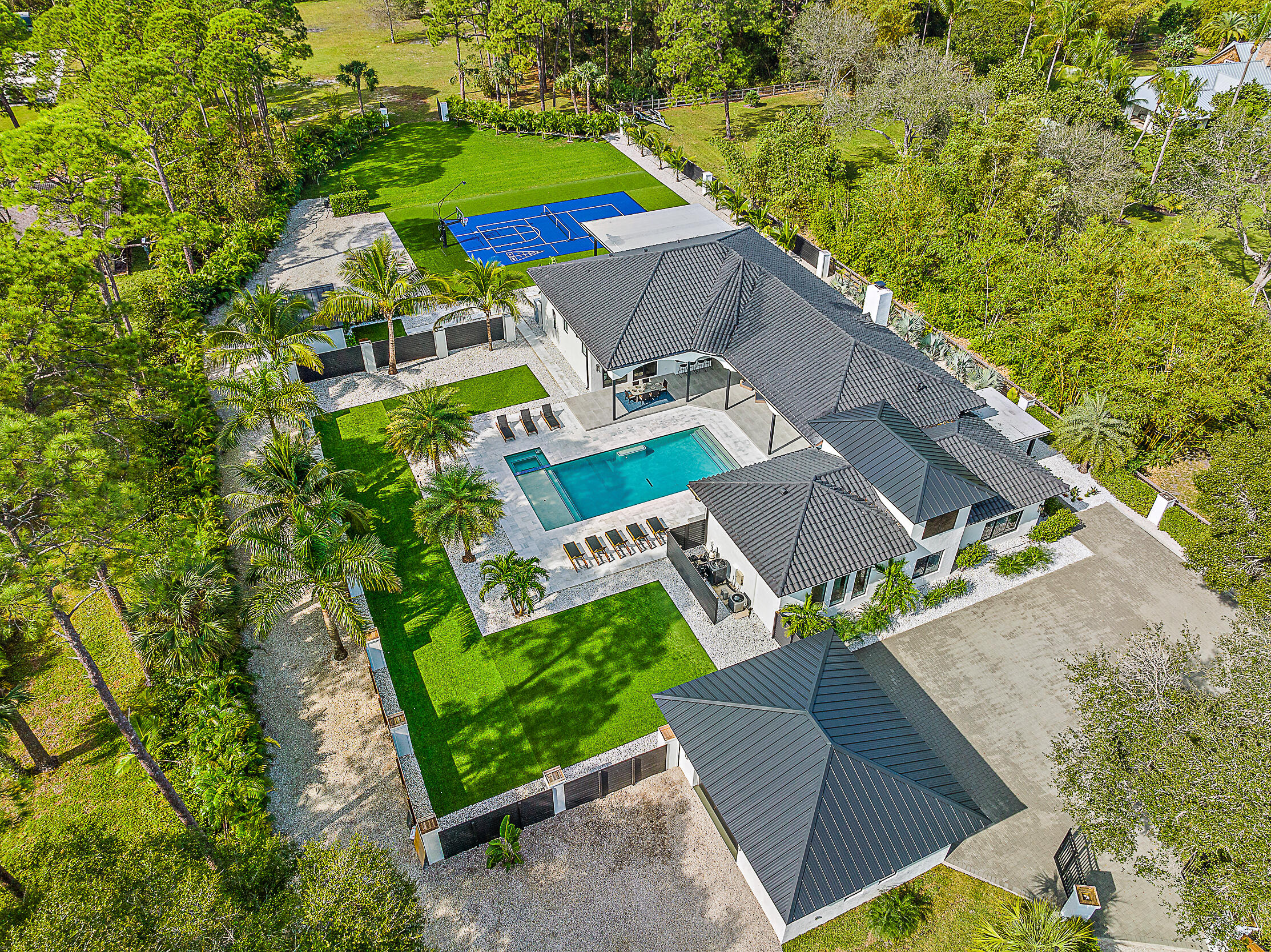 Jupiter - Island Country - Residential