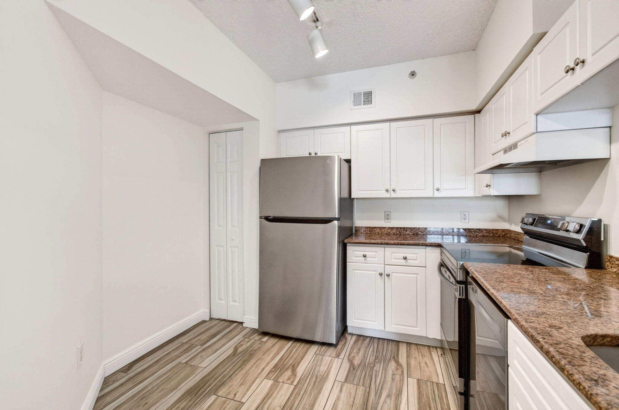 TUSCANY ON THE INTRACOASTAL CONDO - Residential