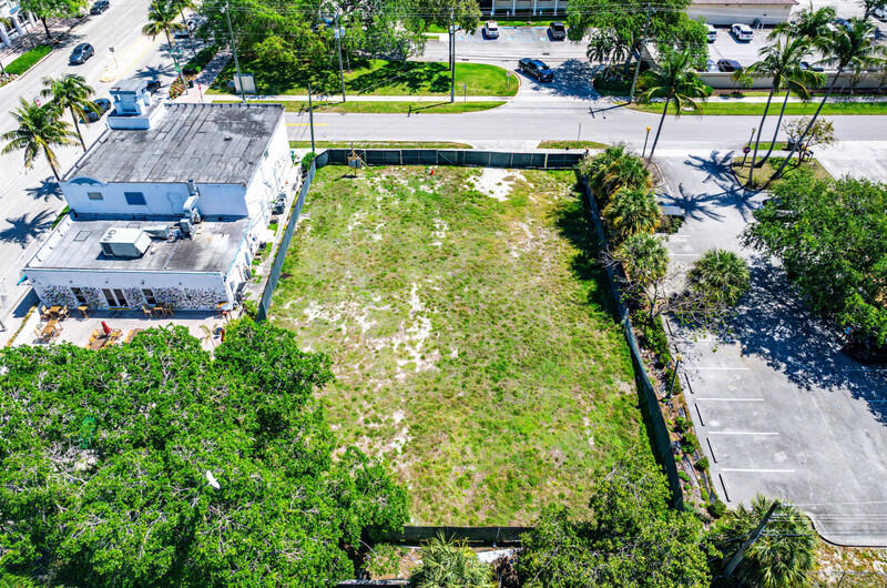 DELRAY BEACH - Land