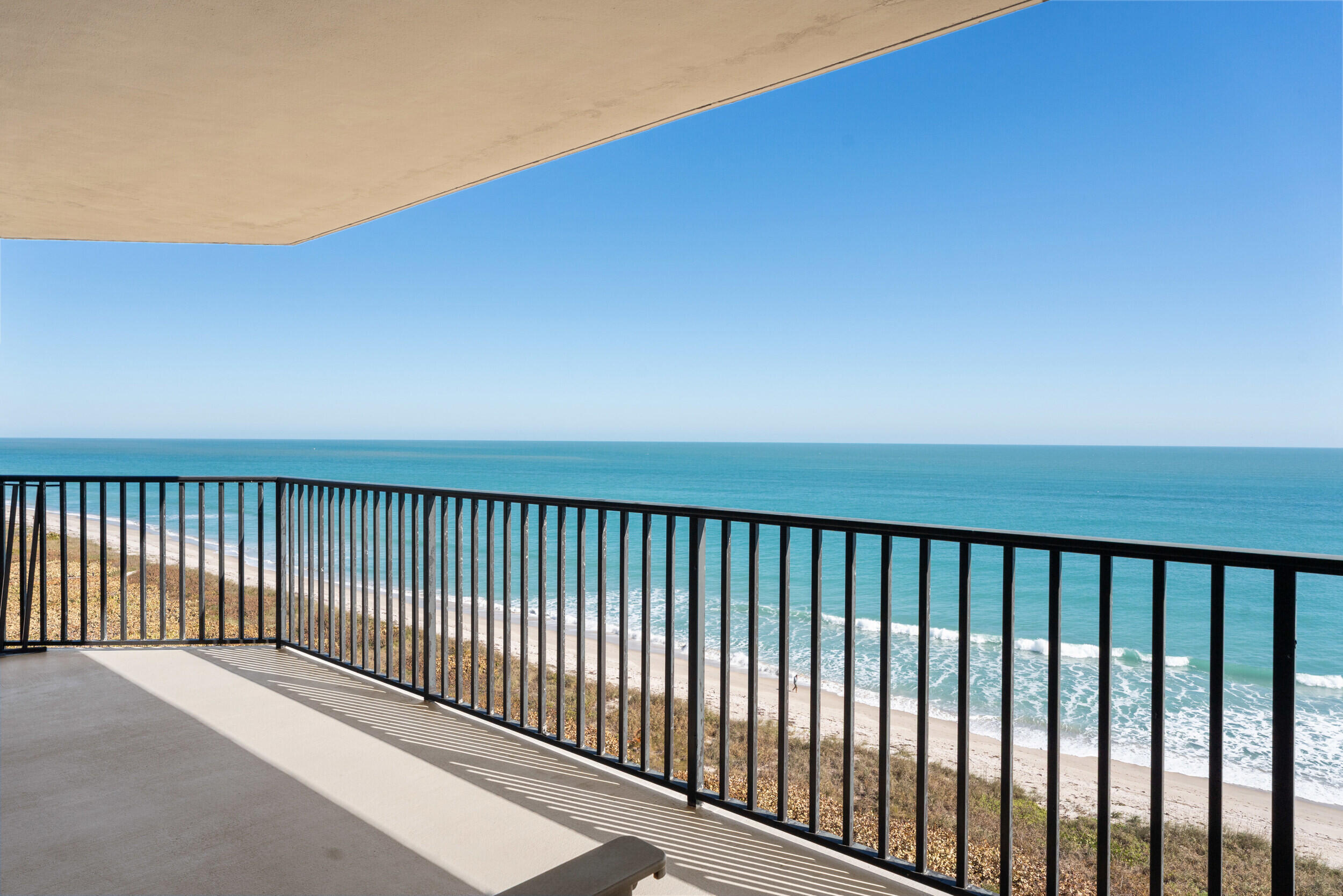 VISIONS CONDOMINIUM - Residential
