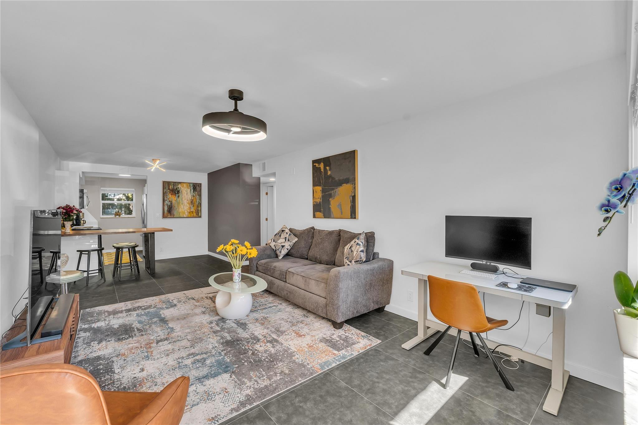 WILTON VILLAGE CONDO - Residential