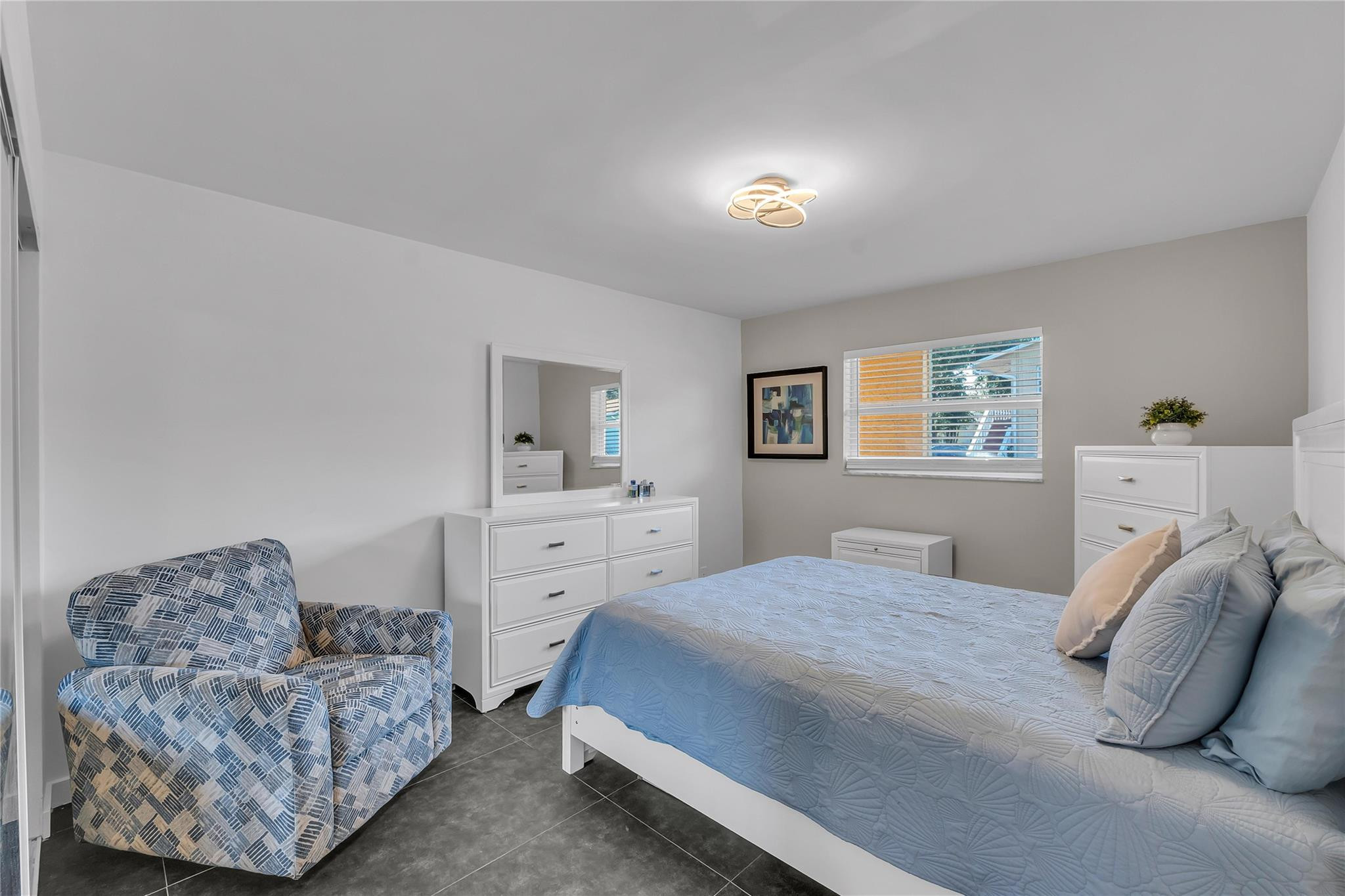 WILTON VILLAGE CONDO - Residential