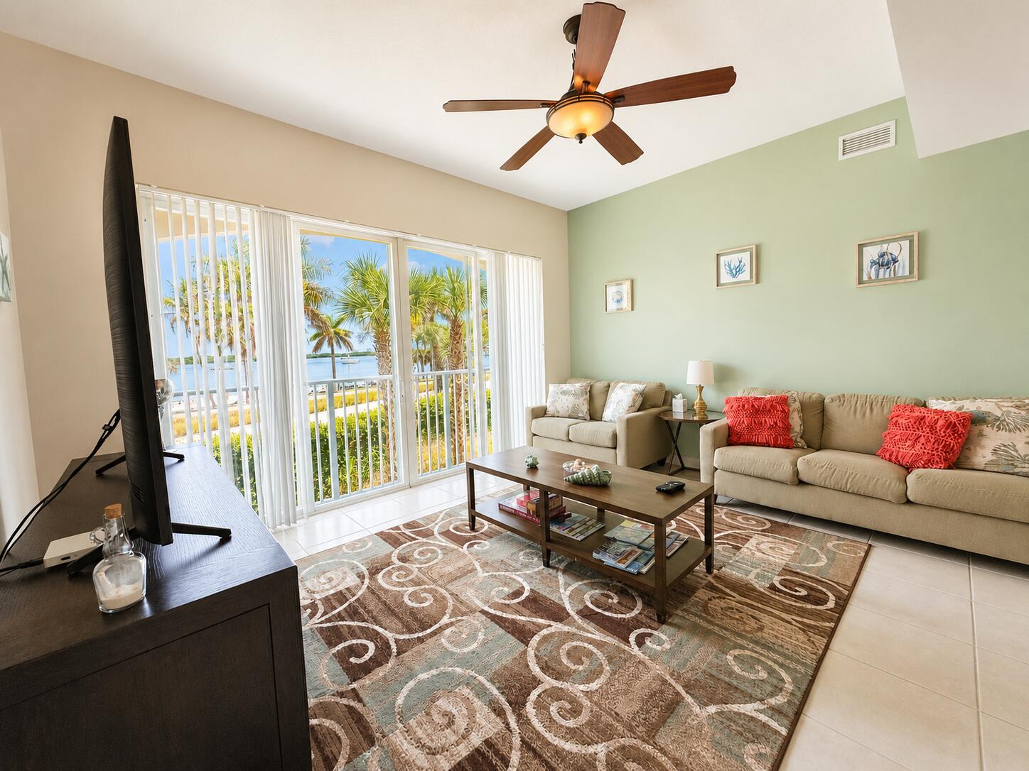 HARBOUR ISLE AT HUTCHINSON ISLAND WEST - Residential Lease
