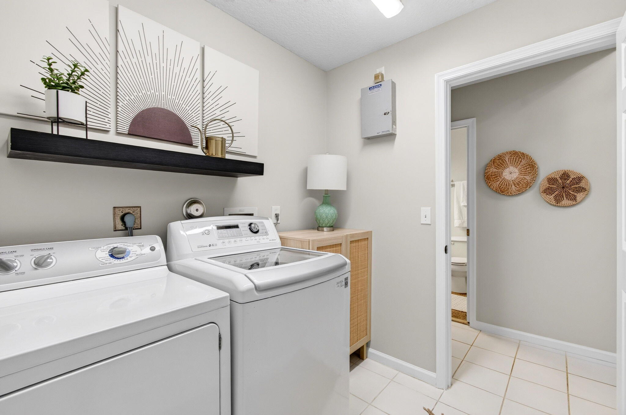 NEWPORT COVE - Residential
