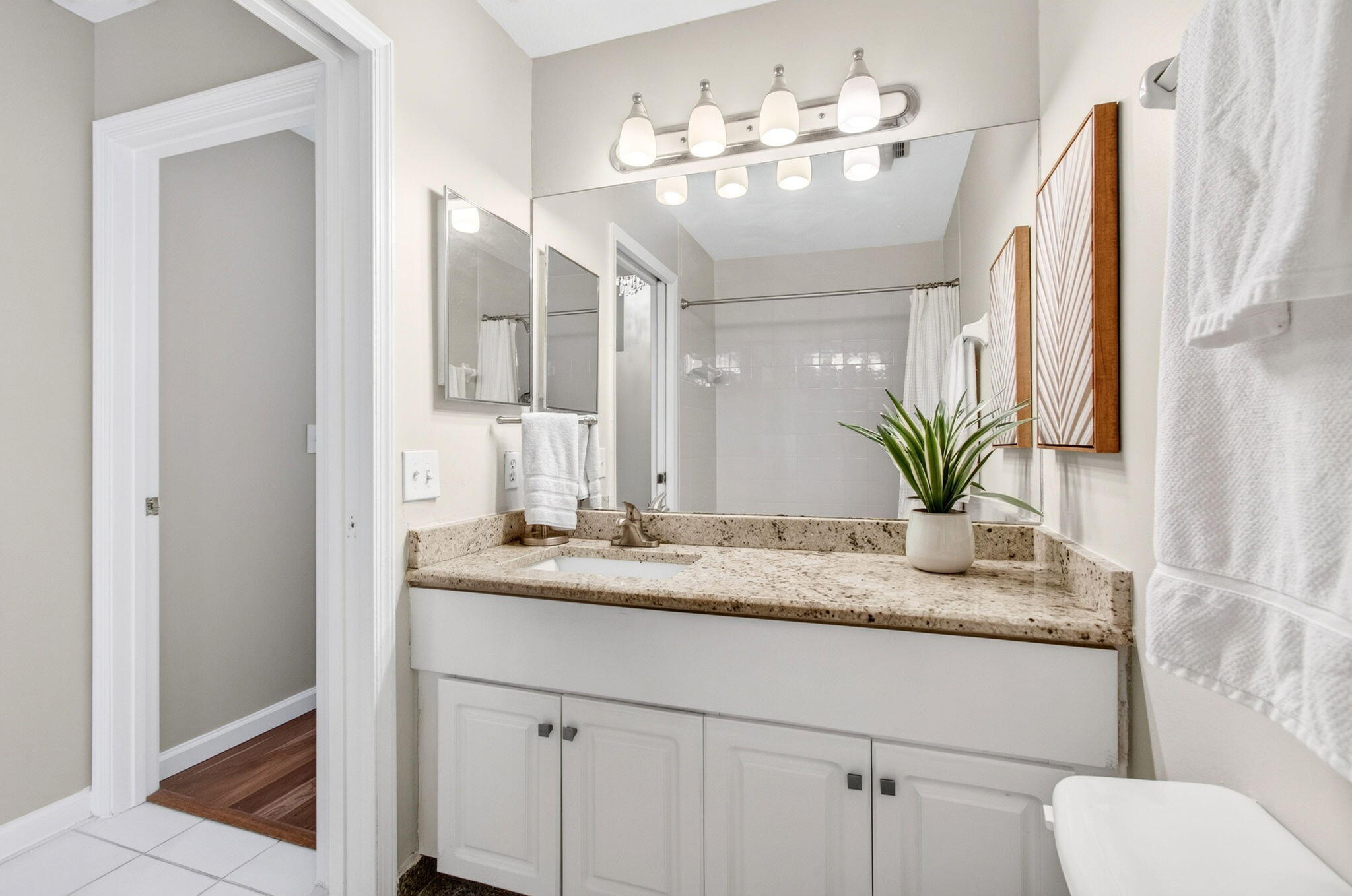 NEWPORT COVE - Residential