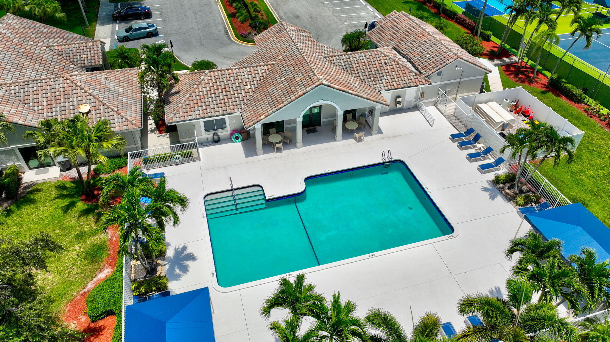 NEWPORT COVE - Residential