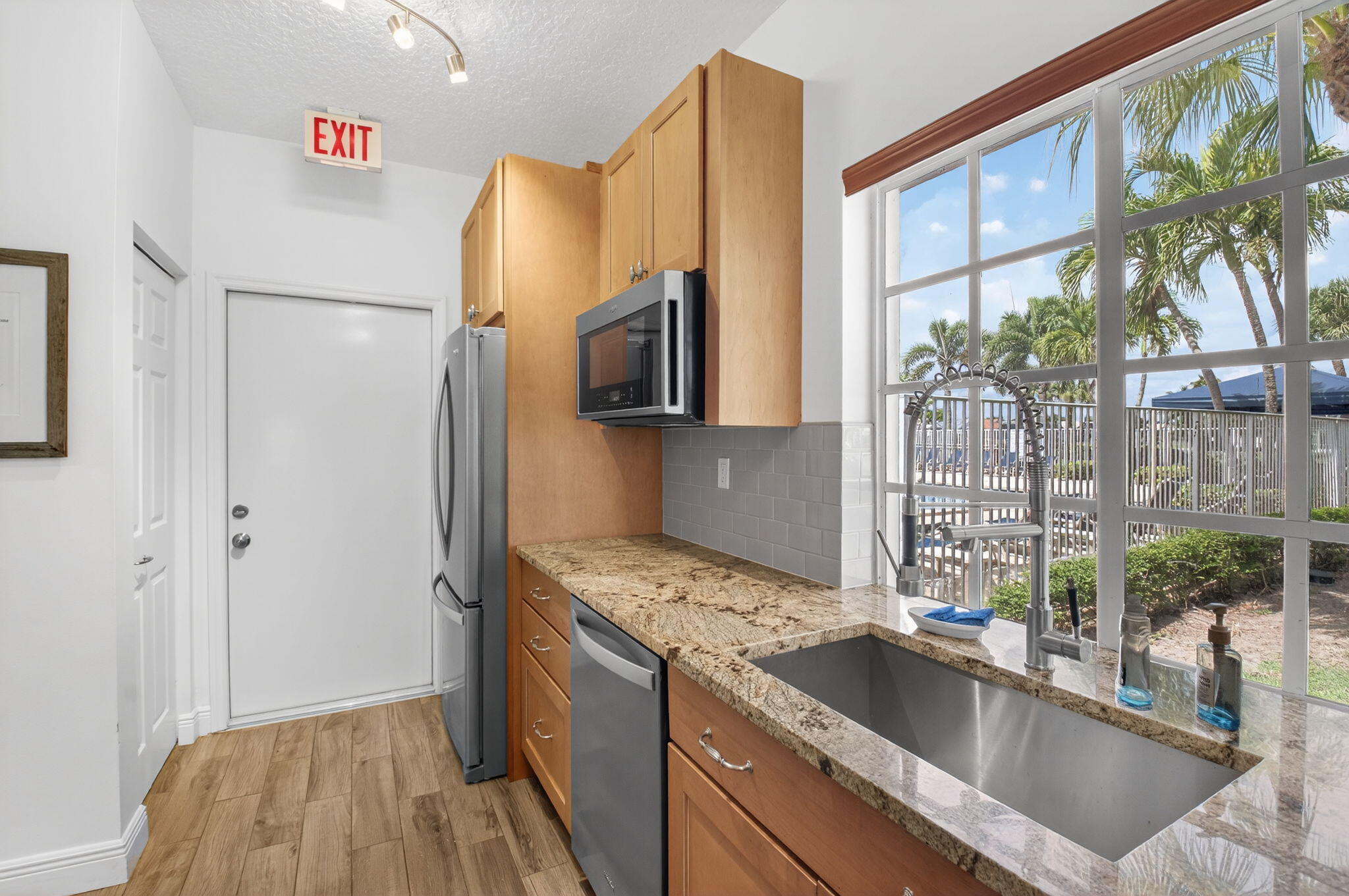 NEWPORT COVE - Residential