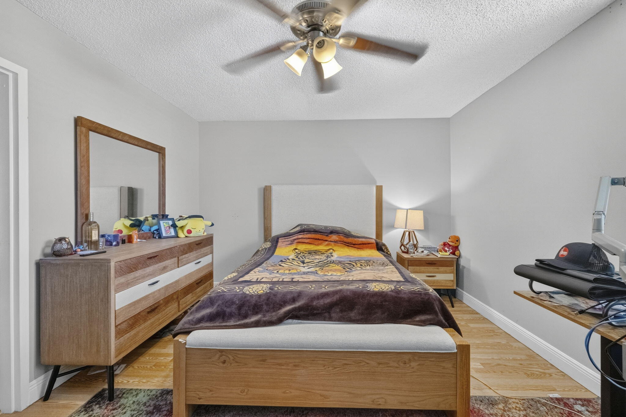 SANDS POINT CONDOMINIUM III - Residential