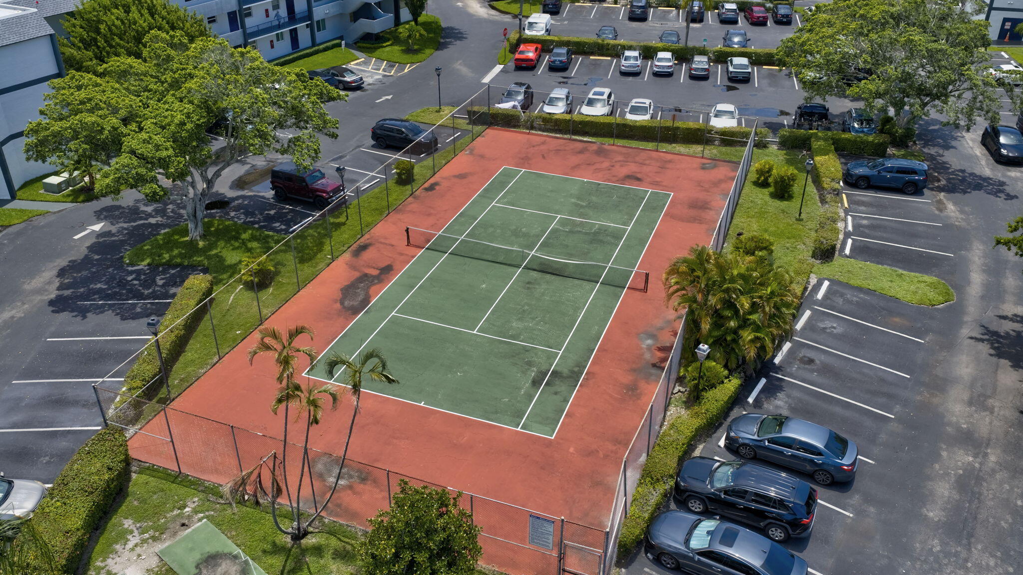 SANDS POINT CONDOMINIUM III - Residential