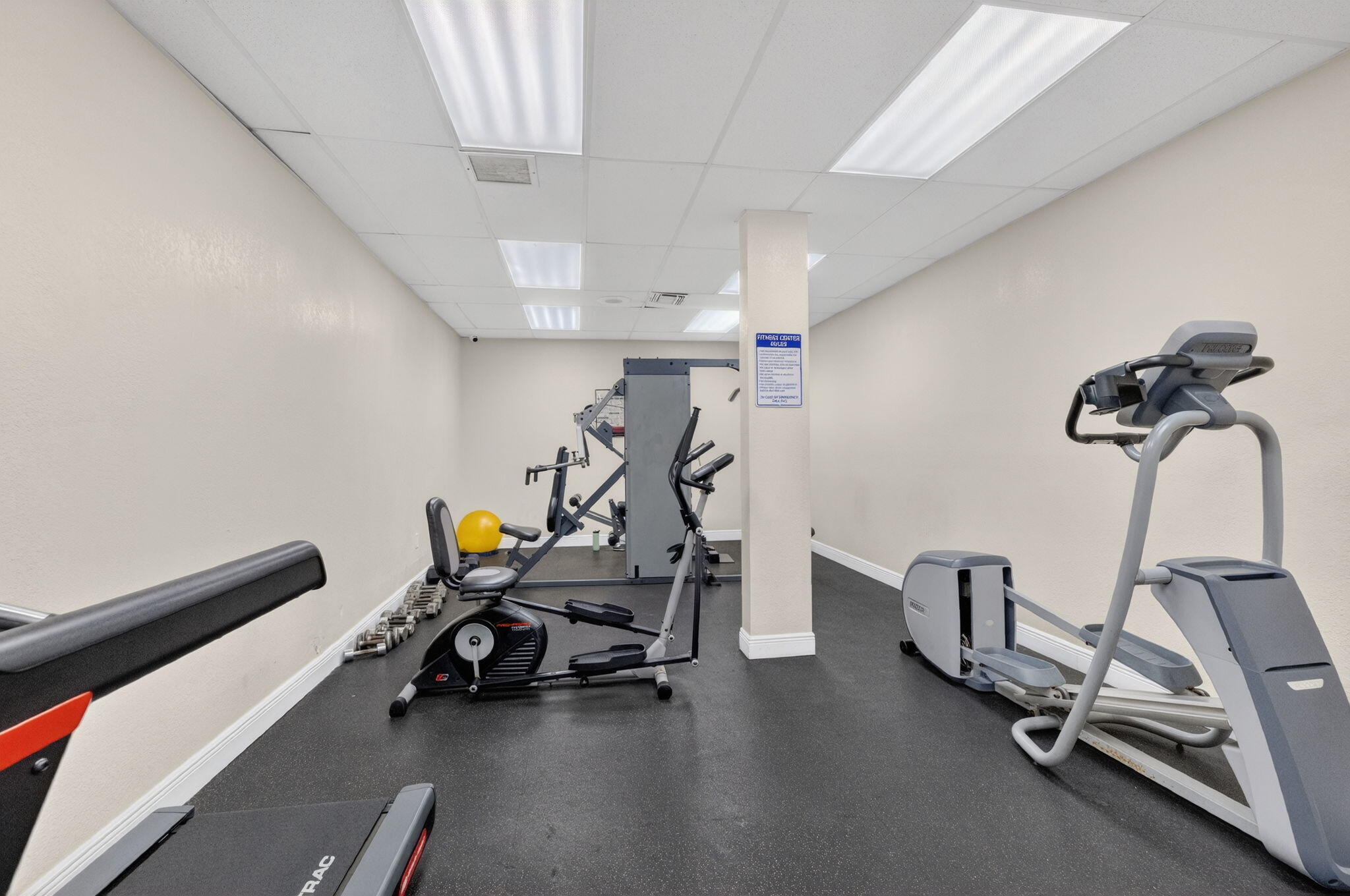 SANDS POINT CONDOMINIUM III - Residential