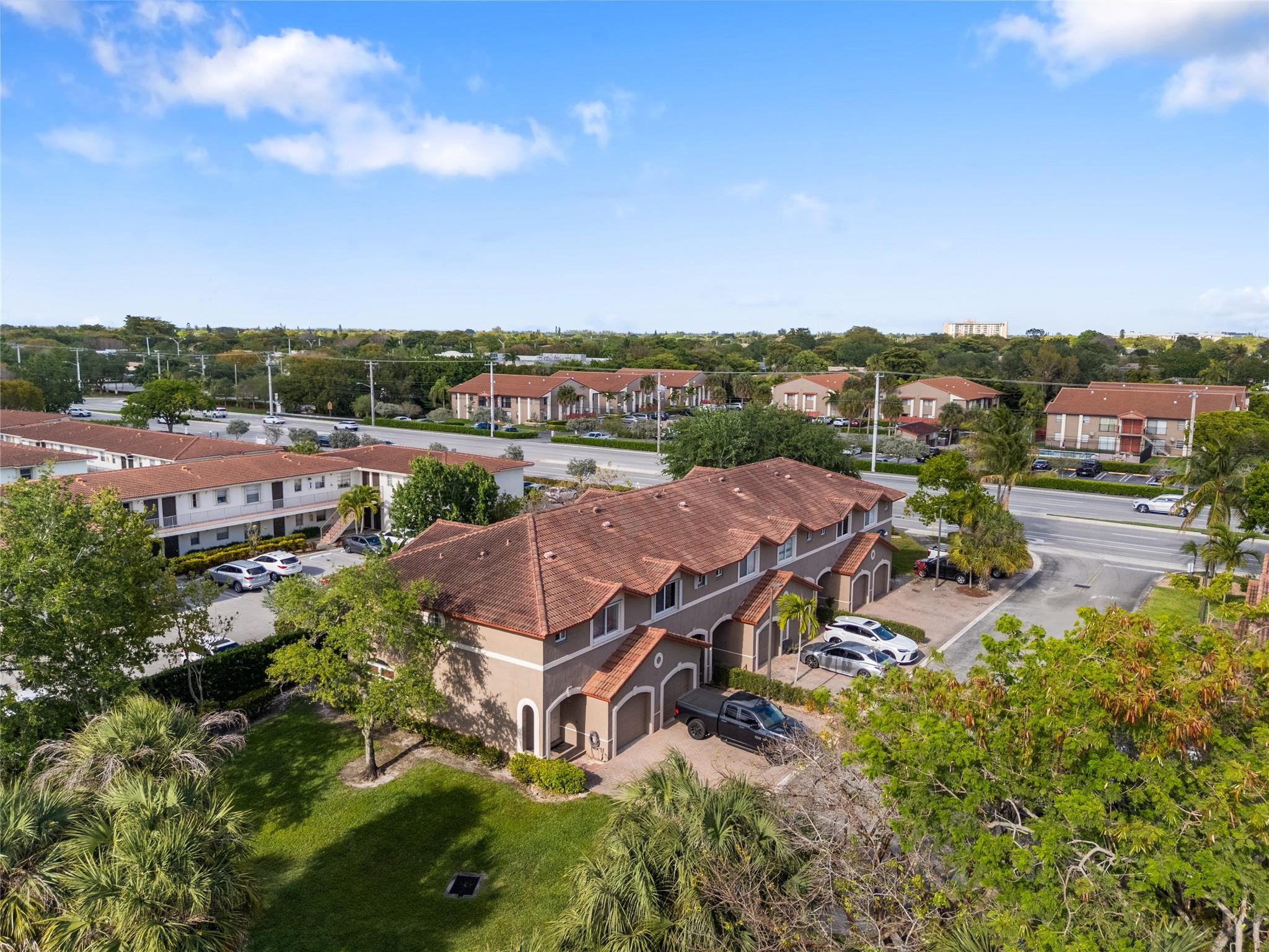CORAL PARK TOWNHOMES WEST CONDO - Residential Lease