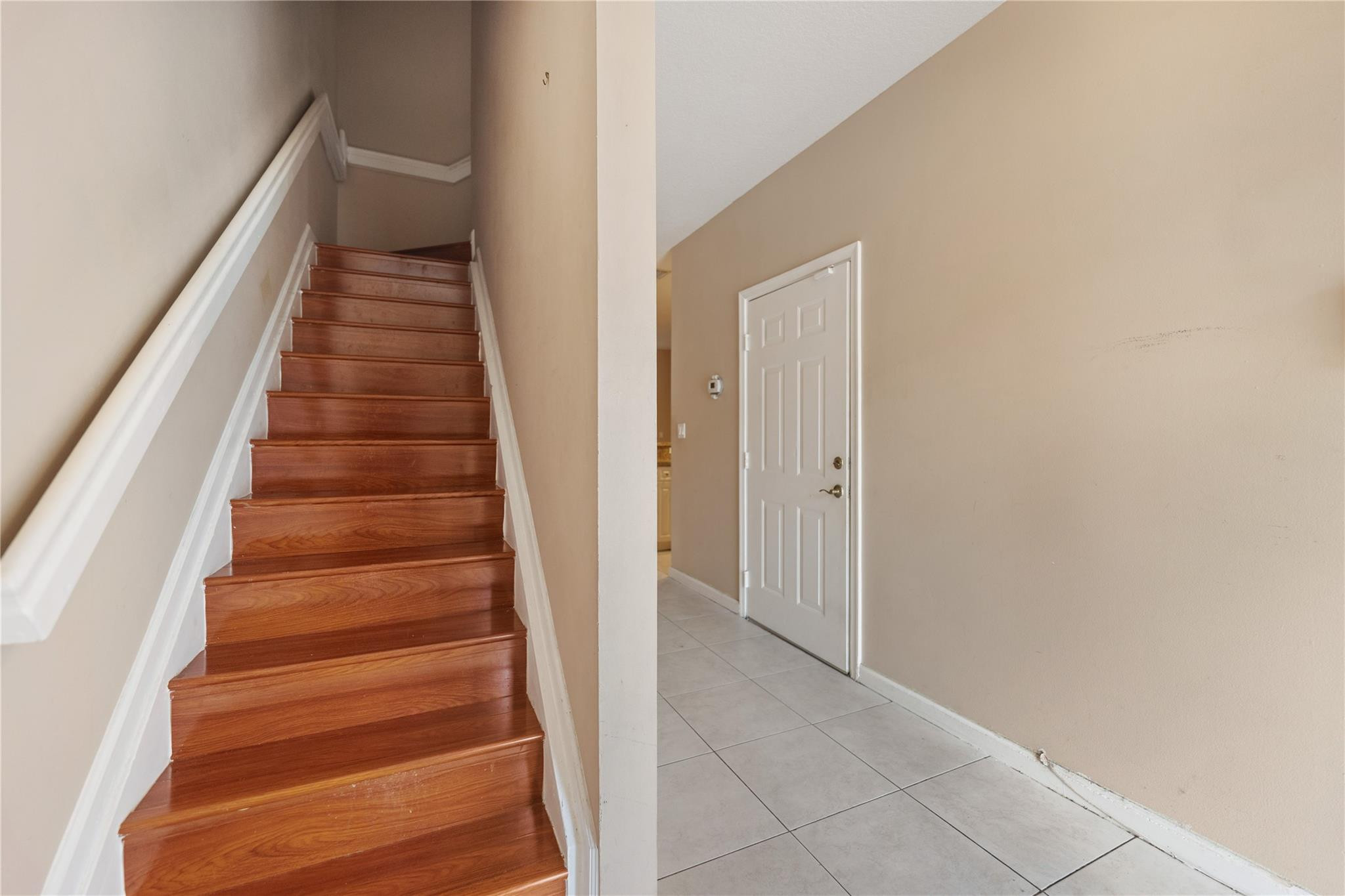 CORAL PARK TOWNHOMES WEST CONDO - Residential Lease