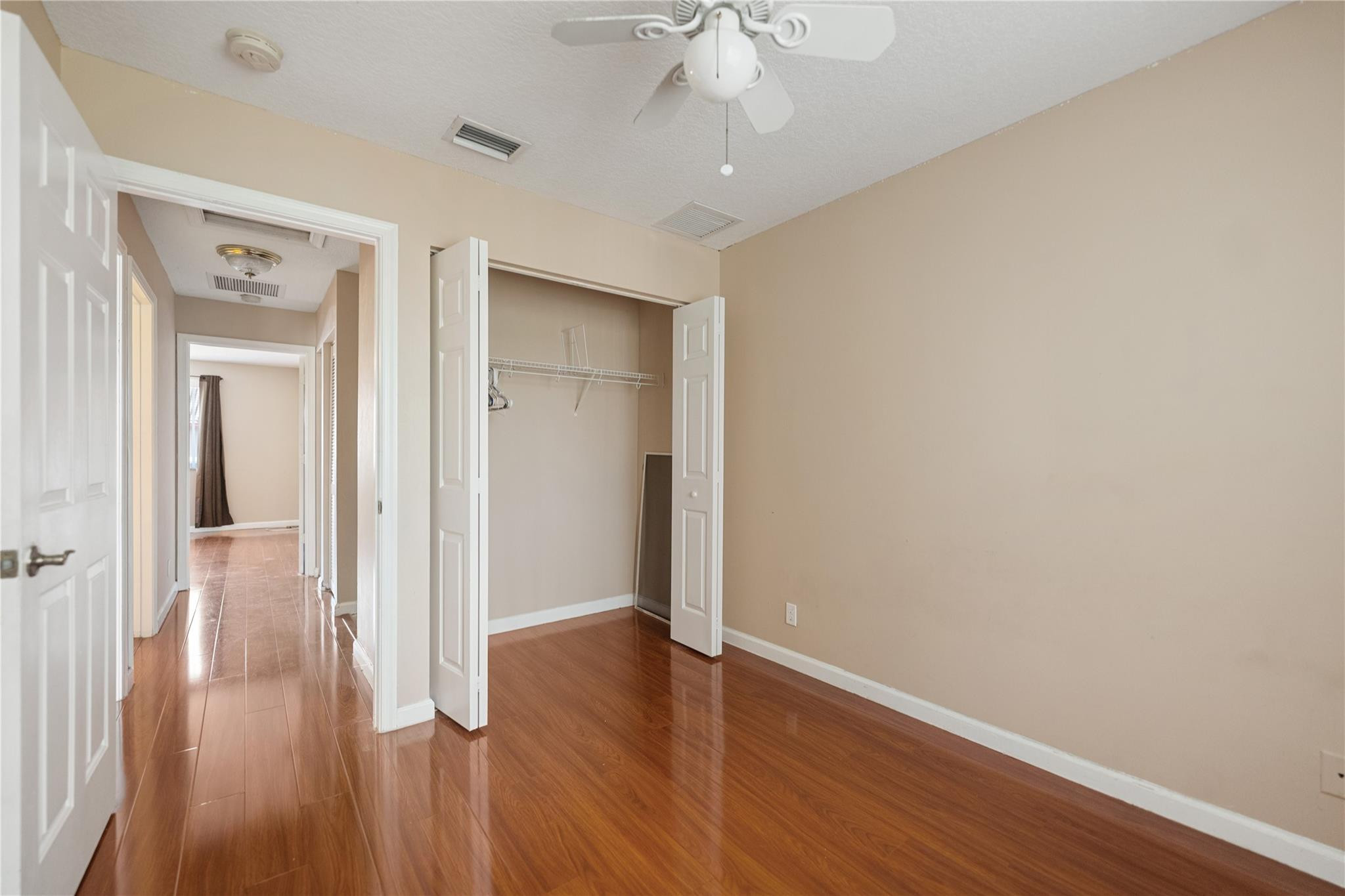 CORAL PARK TOWNHOMES WEST CONDO - Residential Lease