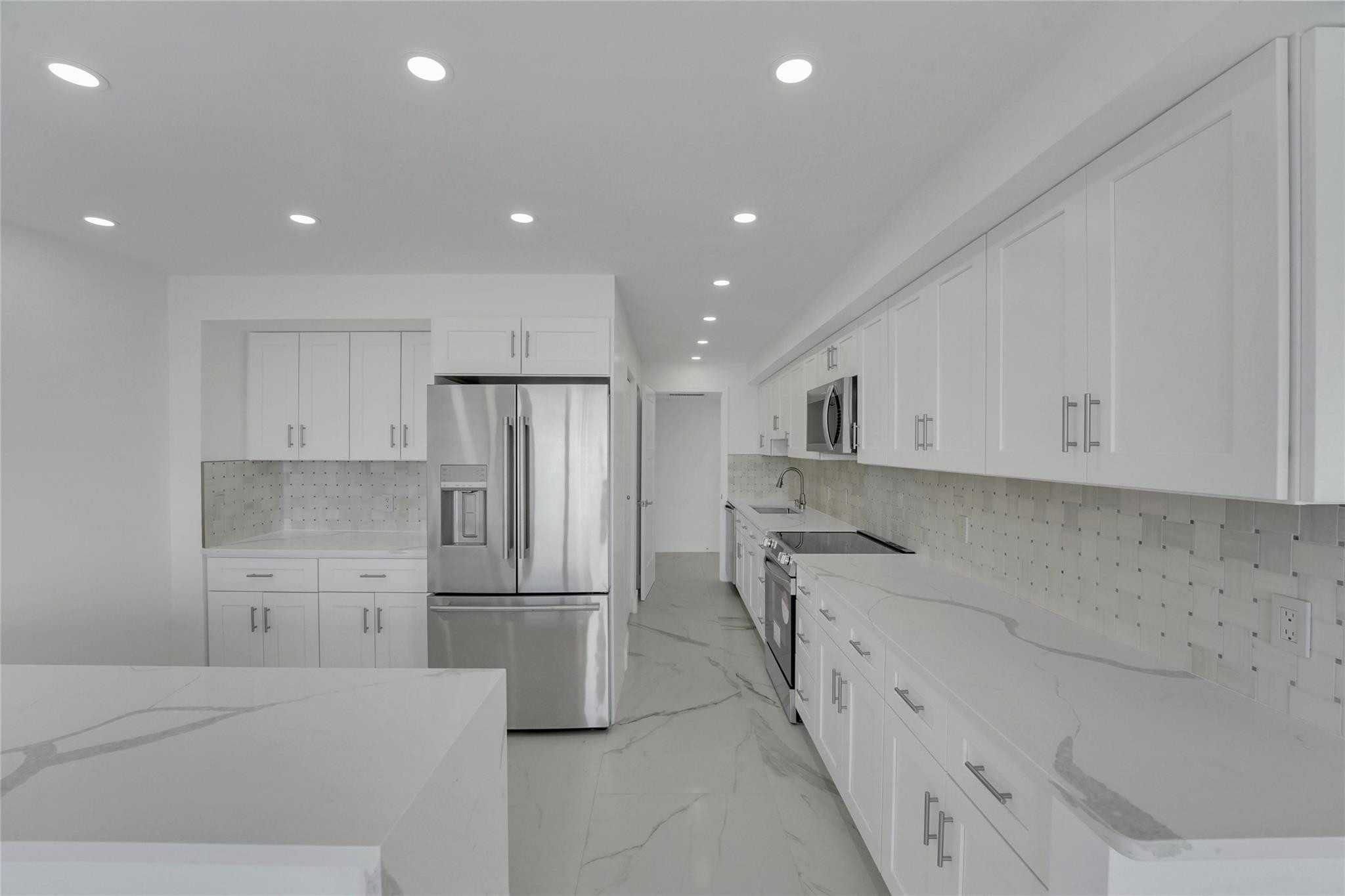 PLAYA DEL MAR CONDO - Residential Lease