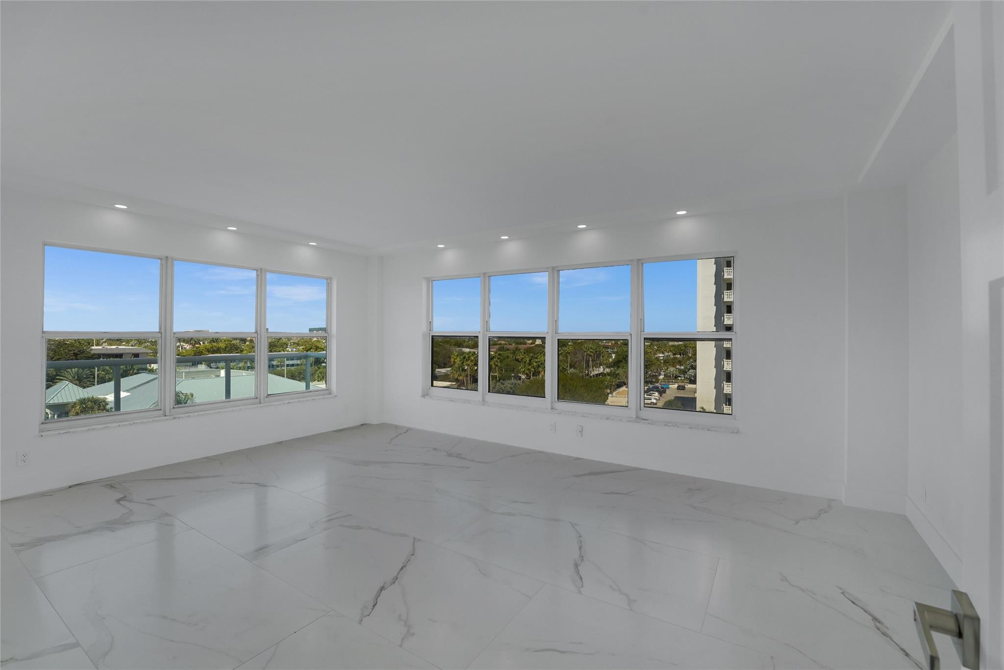PLAYA DEL MAR CONDO - Residential Lease