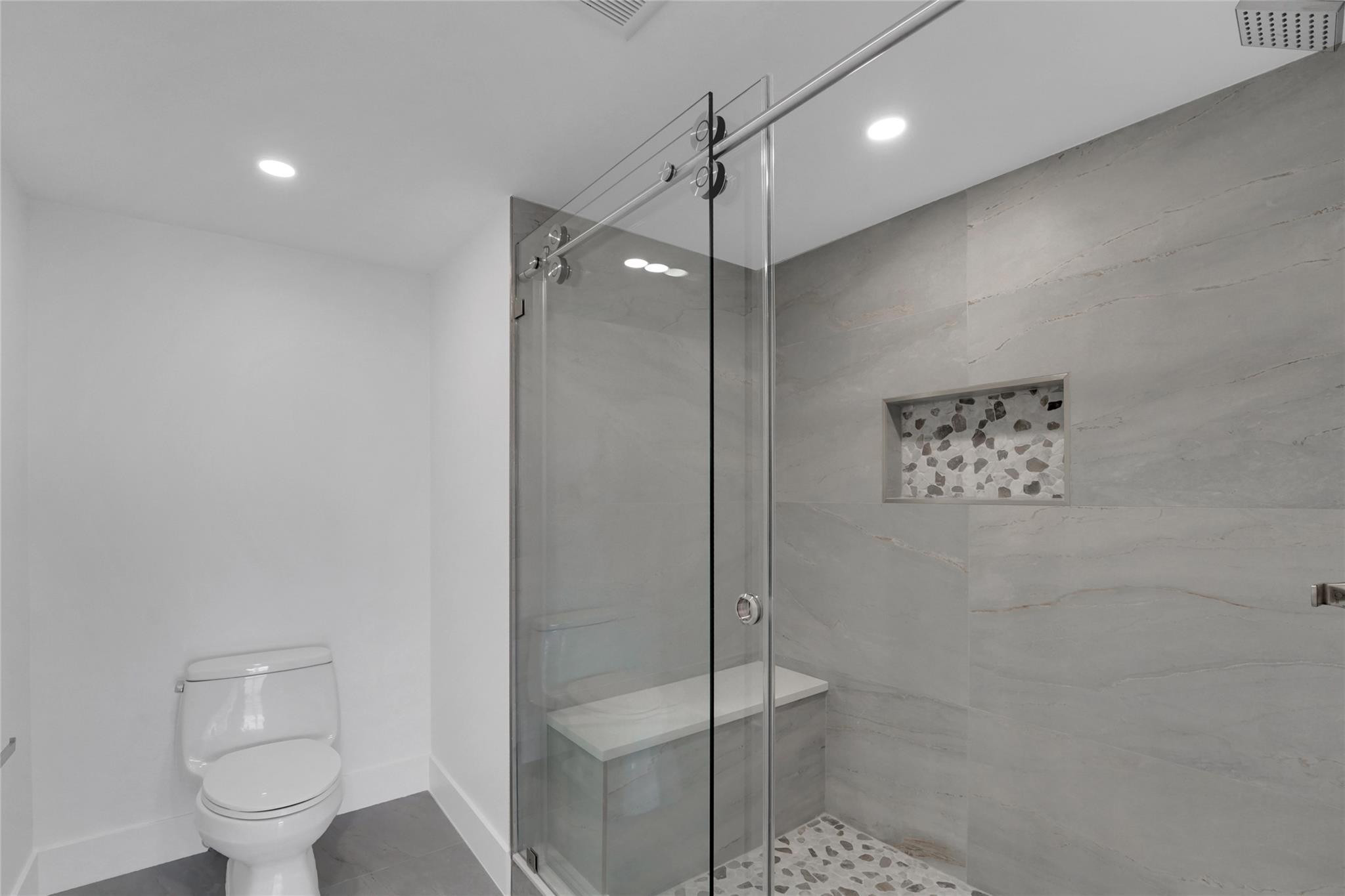 PLAYA DEL MAR CONDO - Residential Lease