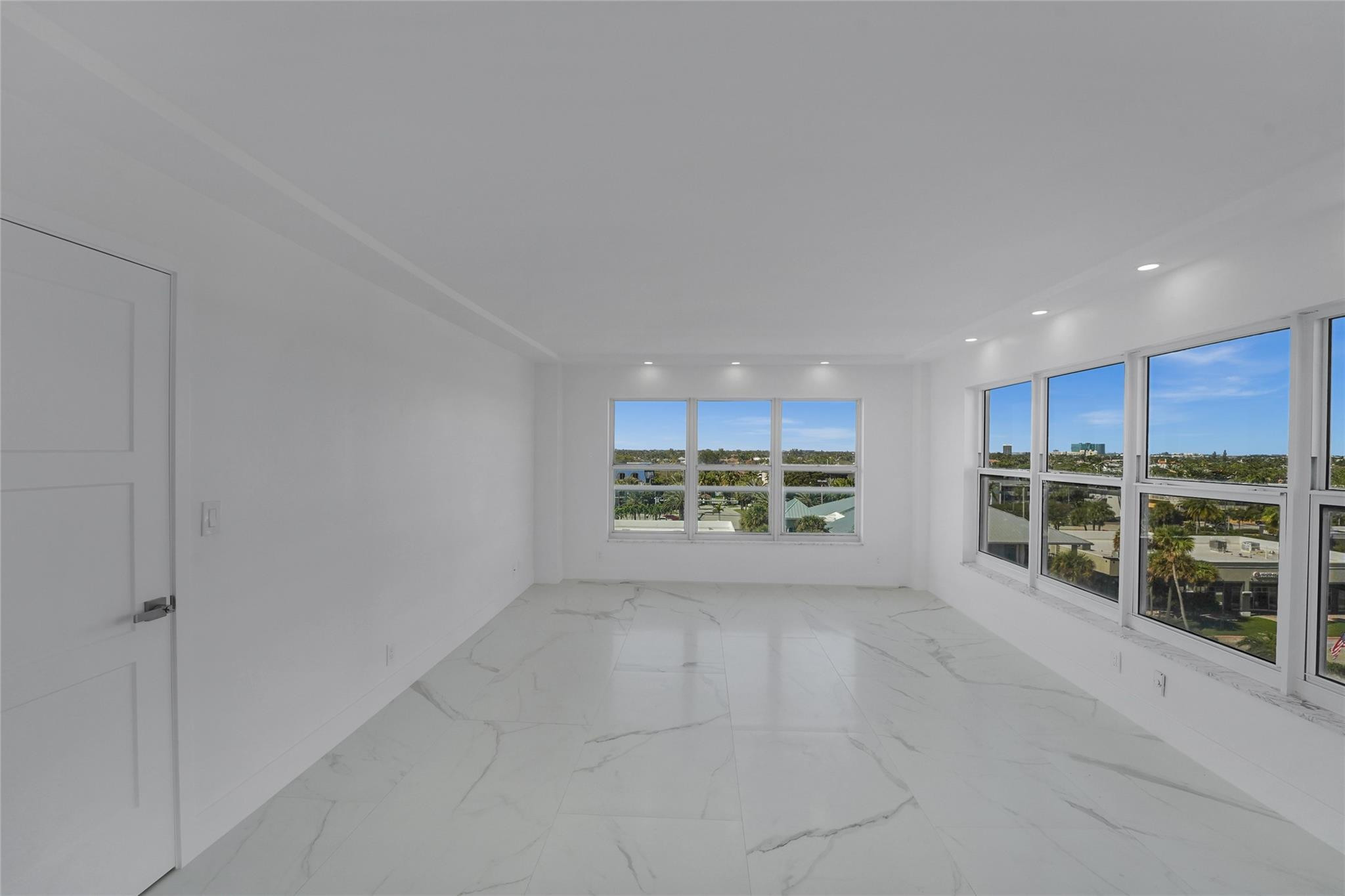 PLAYA DEL MAR CONDO - Residential Lease