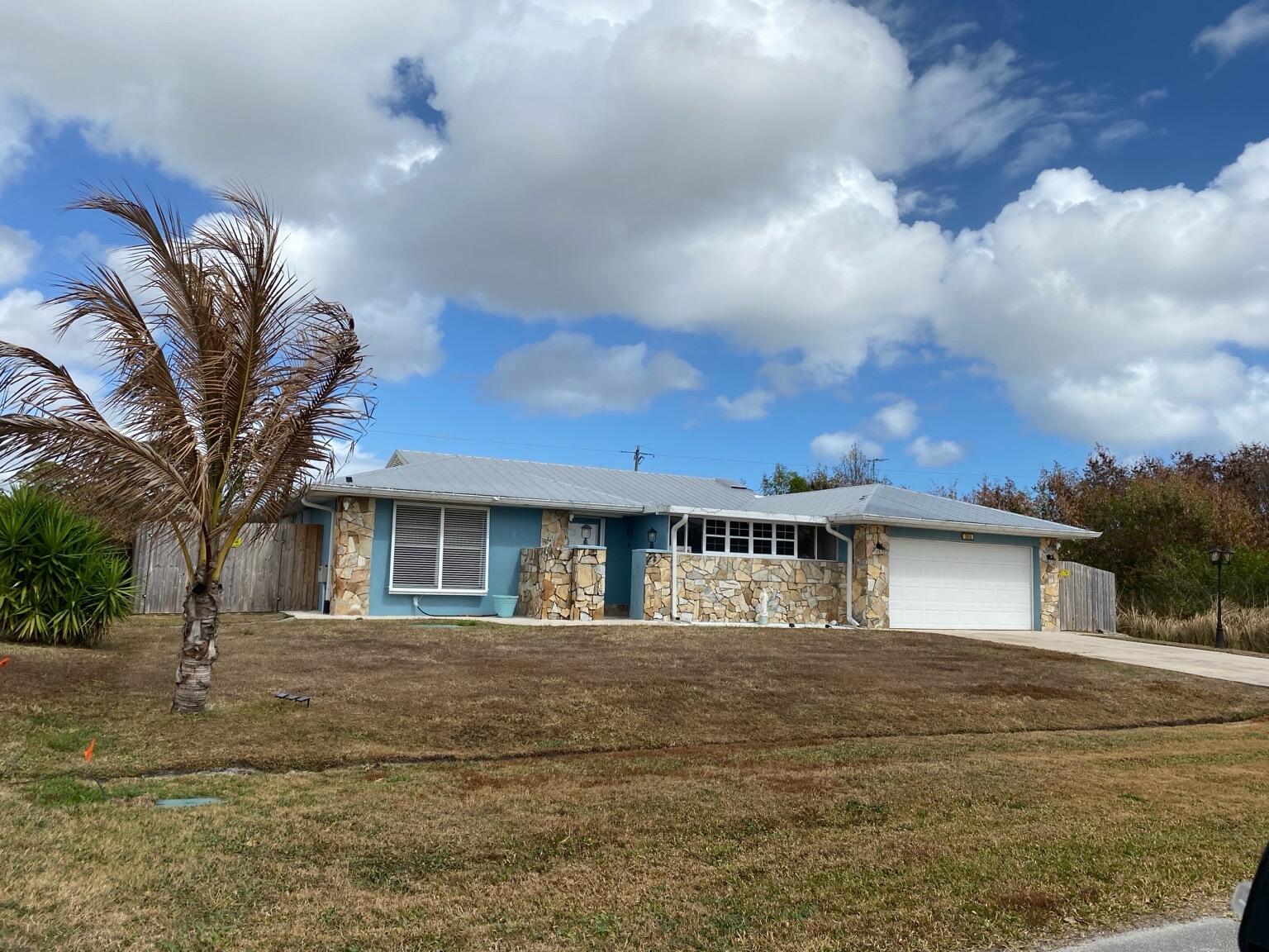PORT ST LUCIE SECTION 27 - Residential